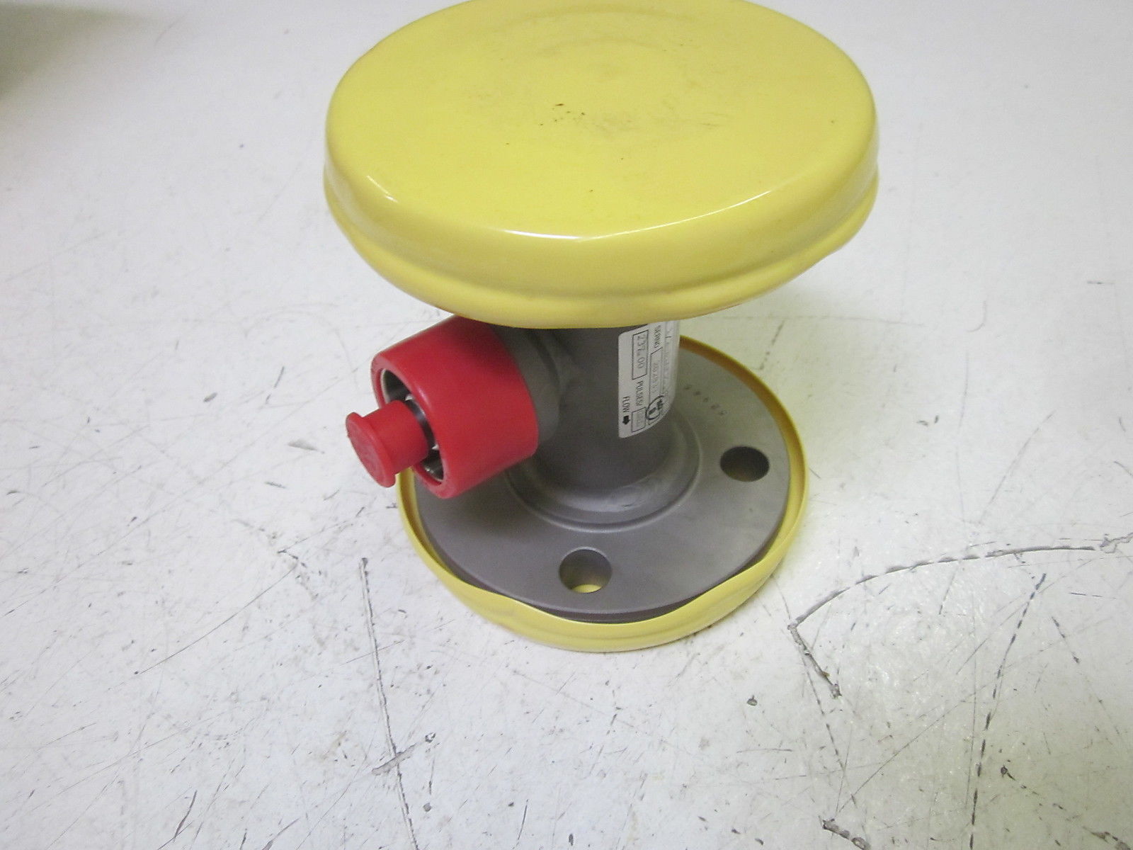 FOXBORO 1 1/2-81AF5C1 FLOW METER NSNP