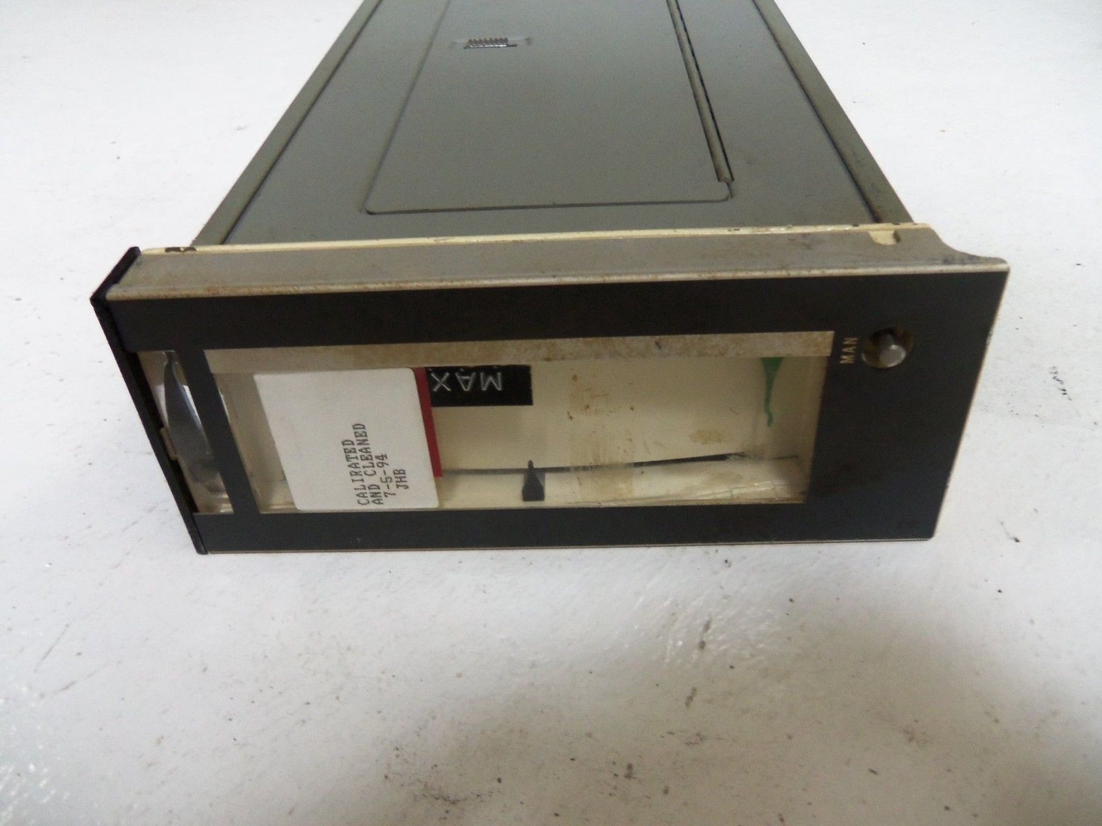 FOXBORO 135TG CONTROLLER UNMP