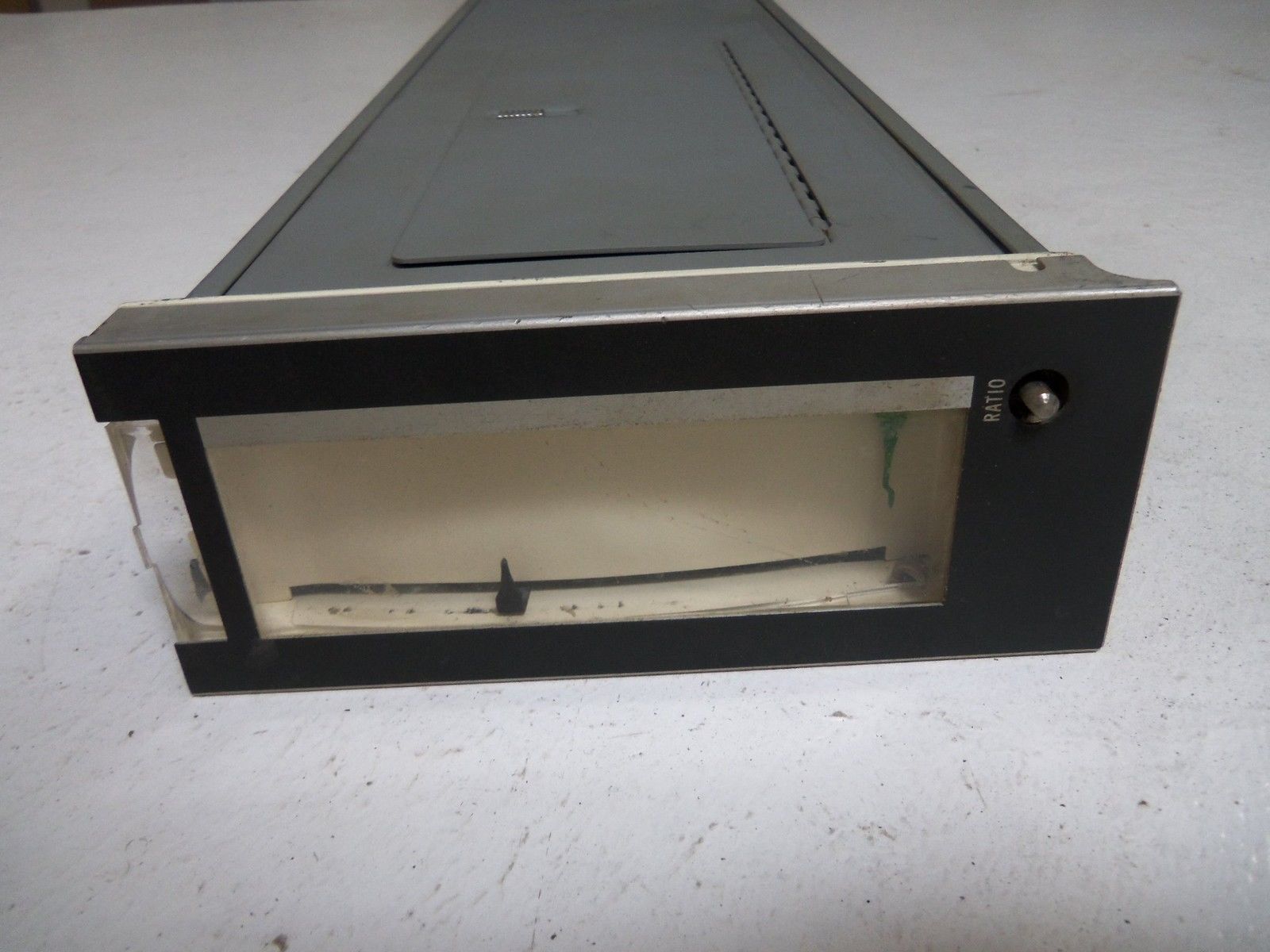 FOXBORO 135ZGY CONTROLLER UNMP