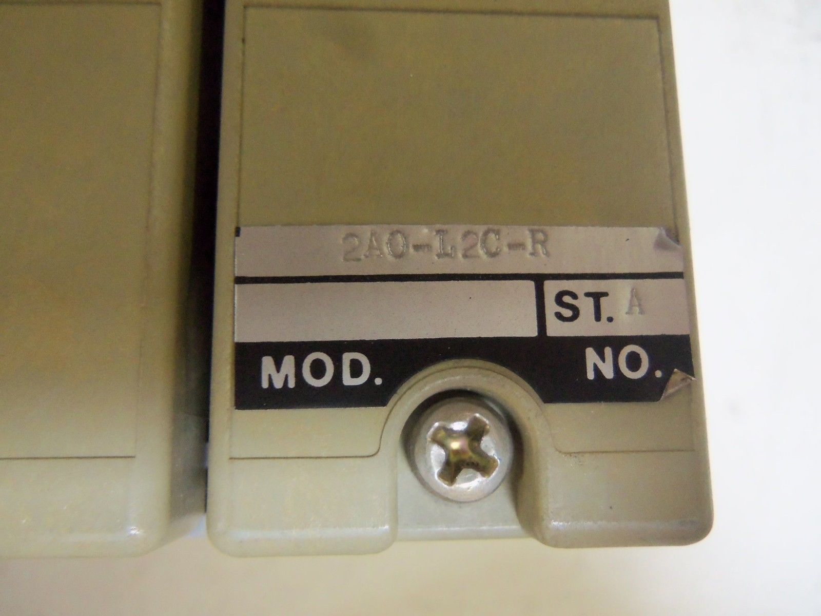 FOXBORO 2A0-L2C-R OUTPUT MODULE UNMP