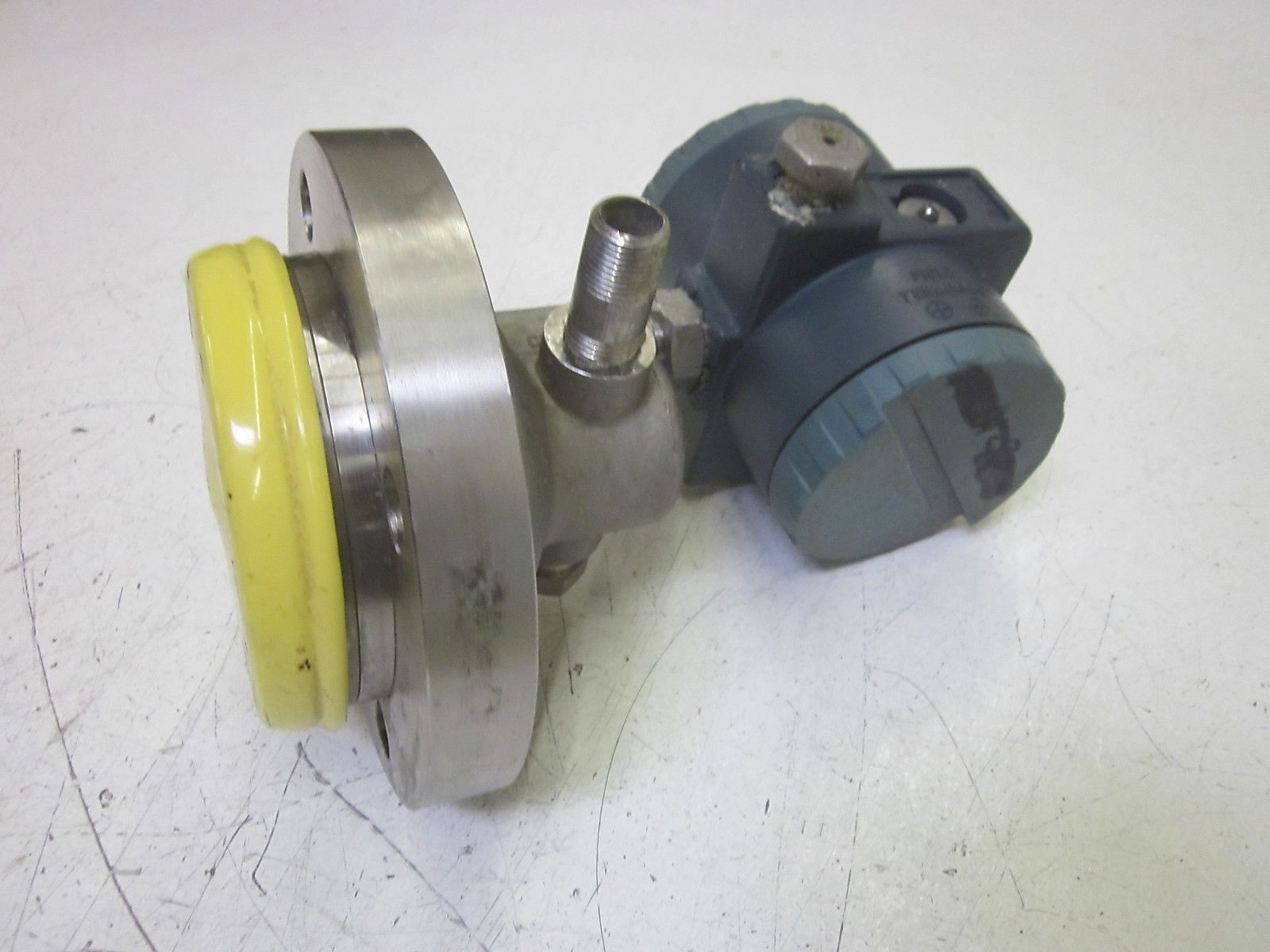 FOXBORO 827DF-1S1NMSA1 TRANSMITTER UNMP