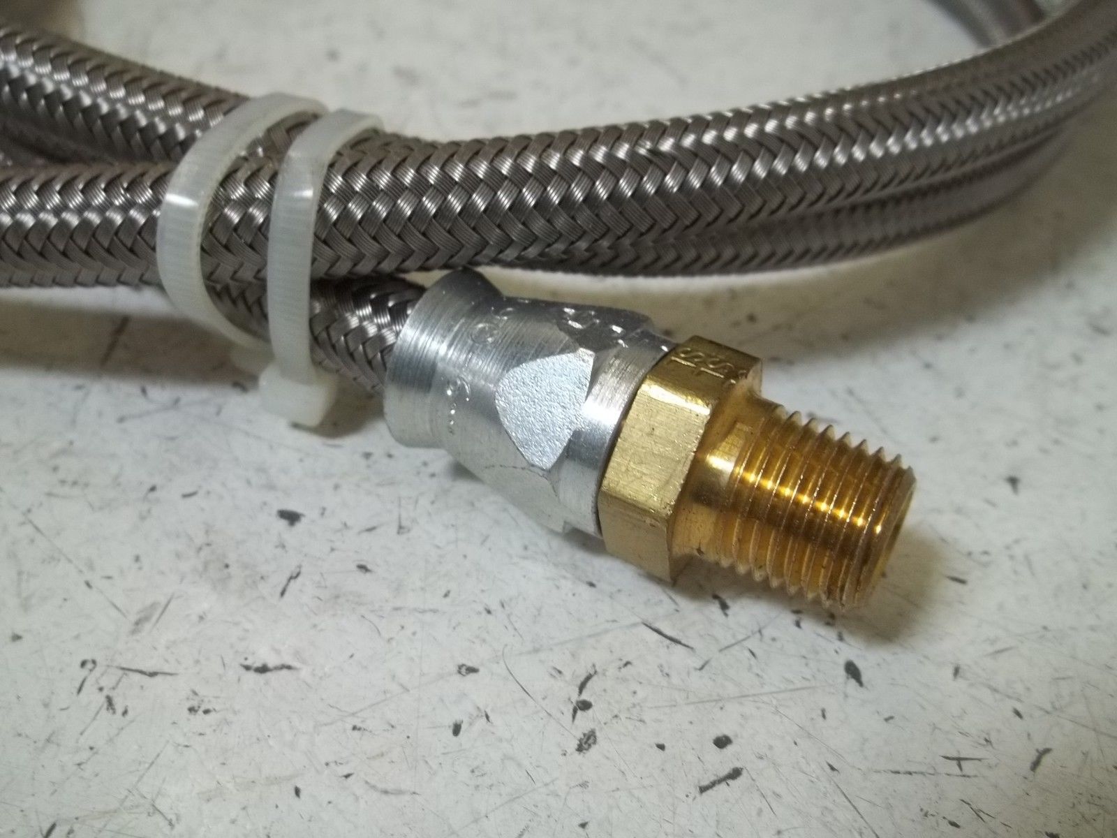 FPS 9061-0001-4 OIL HOSE ASSY. UNMP