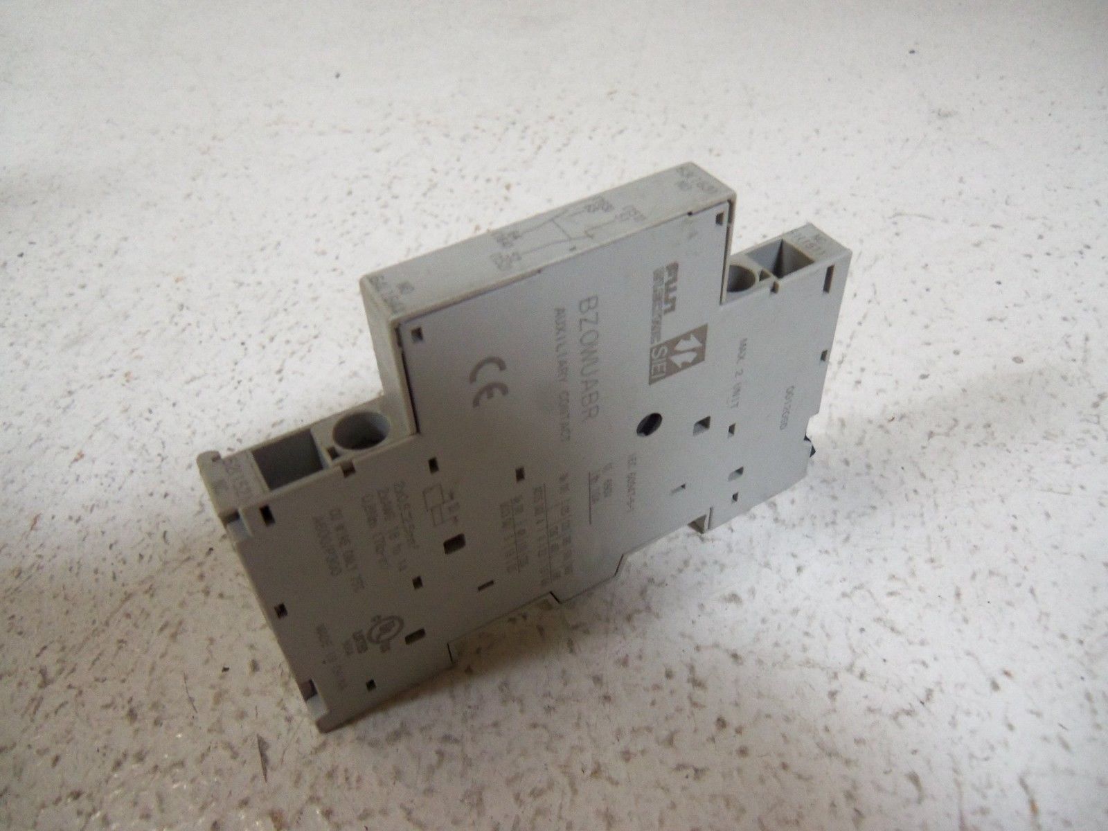 FUJI ELECTRIC AUXILIARY CONTCT BZ0WUABR UNMP