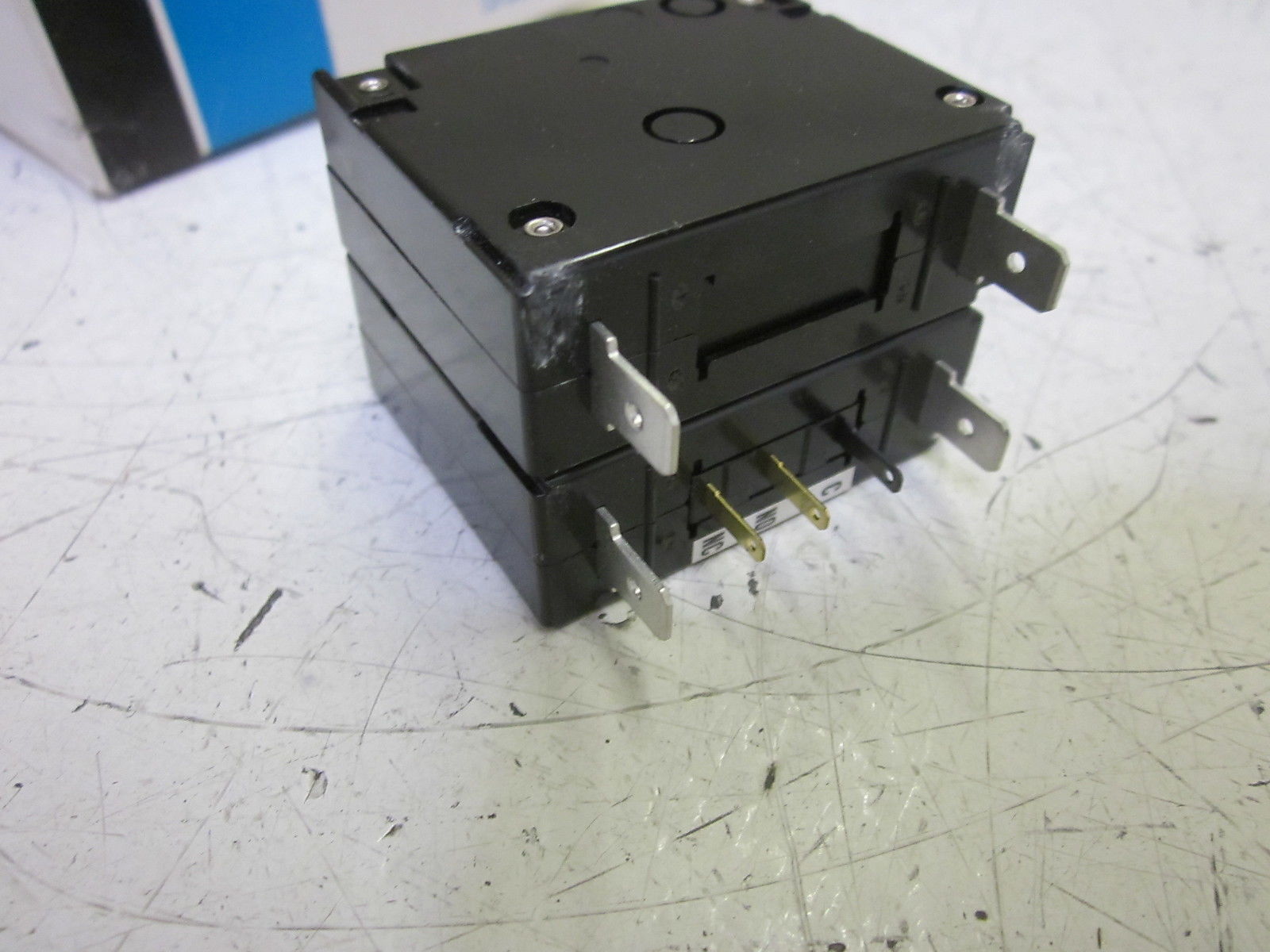 FUJI ELECTRIC CP32E/7.5WDDC CIRCUIT PROTECTOR NSMP