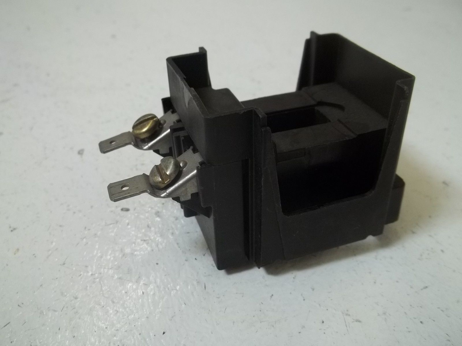 FURNAS 75D56630-G COIL 208-240V UNMP