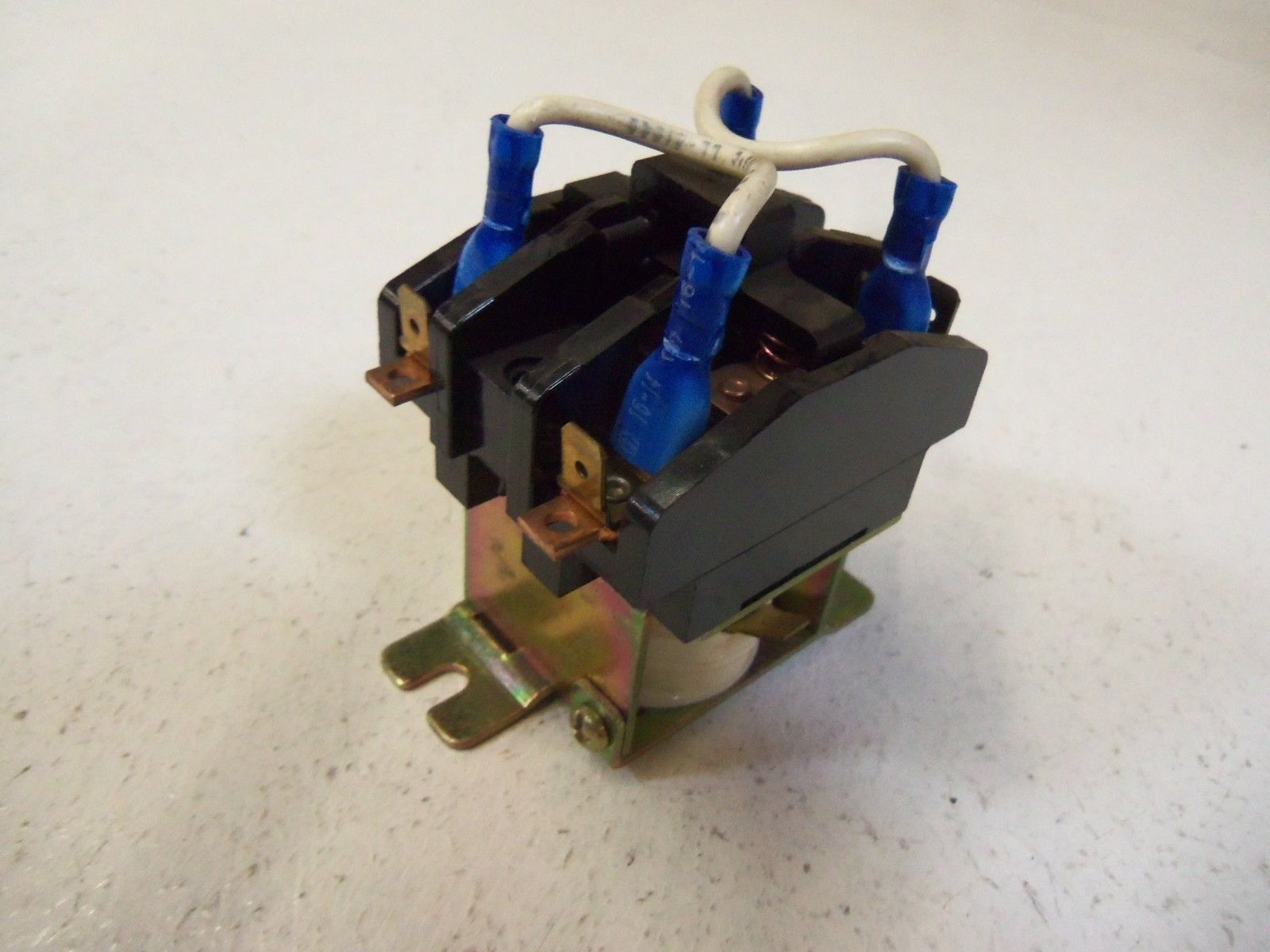 FURNAS CONTACTOR 41NB109377RX499 SERIES B UNMP