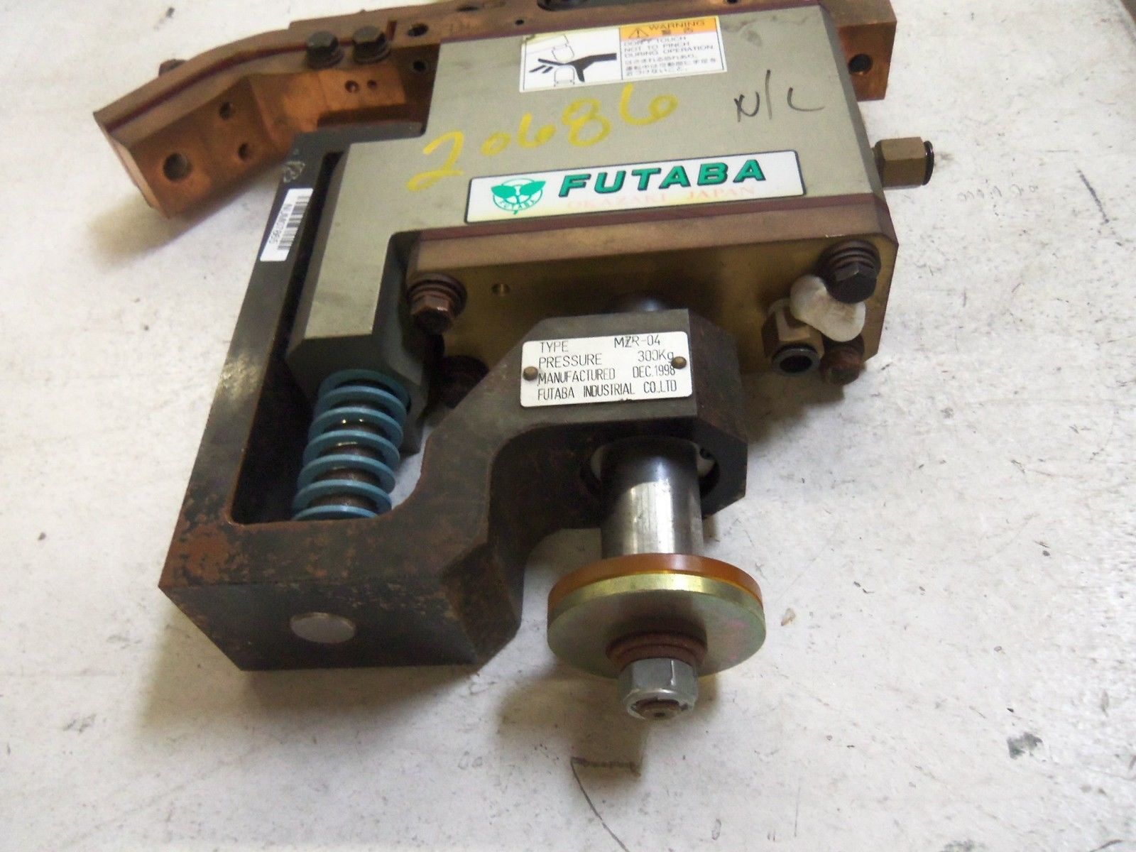 FUTABA MZR-04 GUN FIXTURE NSNP