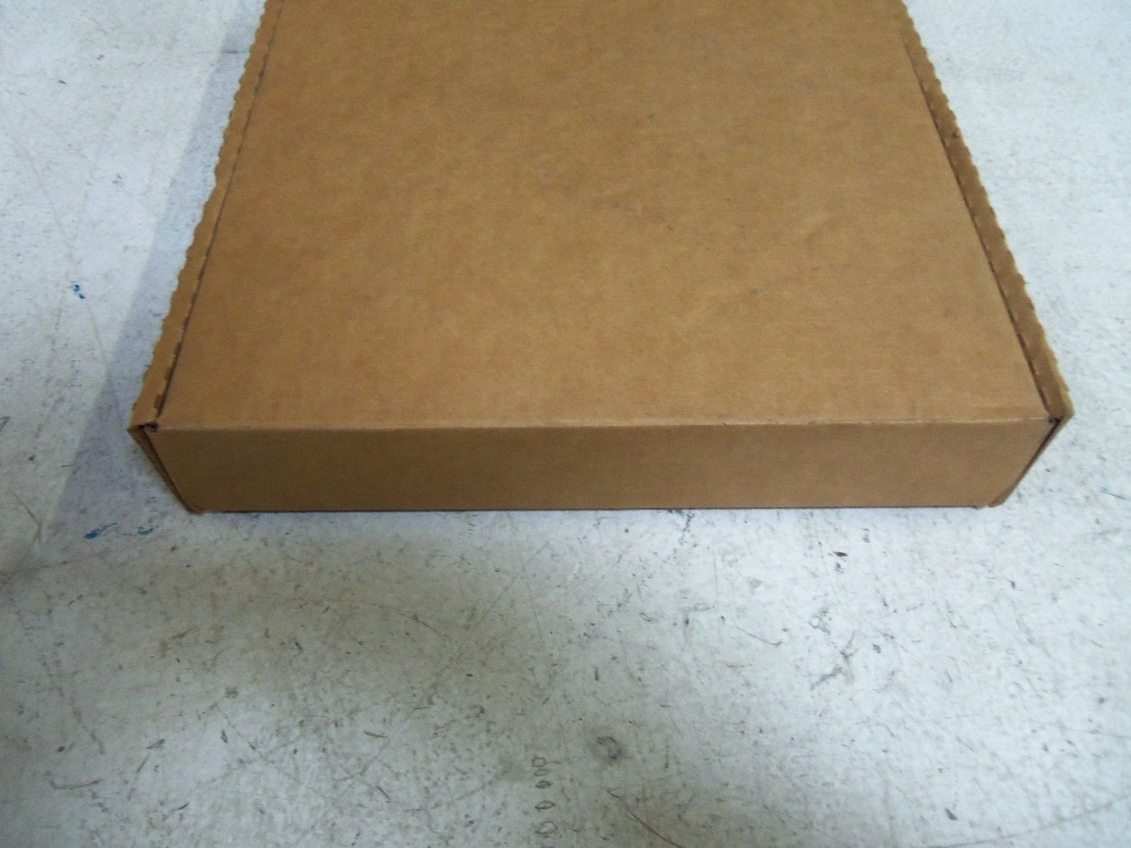 GE FANUC IC600BF904K OUTPUT MODULE NSFS