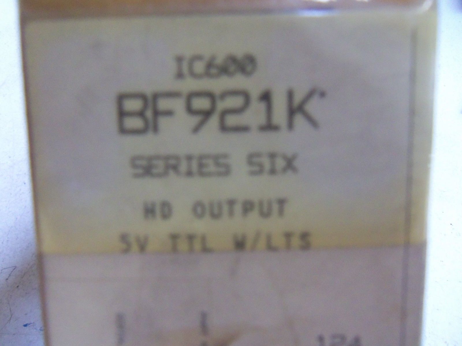 GE FANUC IC600BF921K OUTPUT CARD NSFS