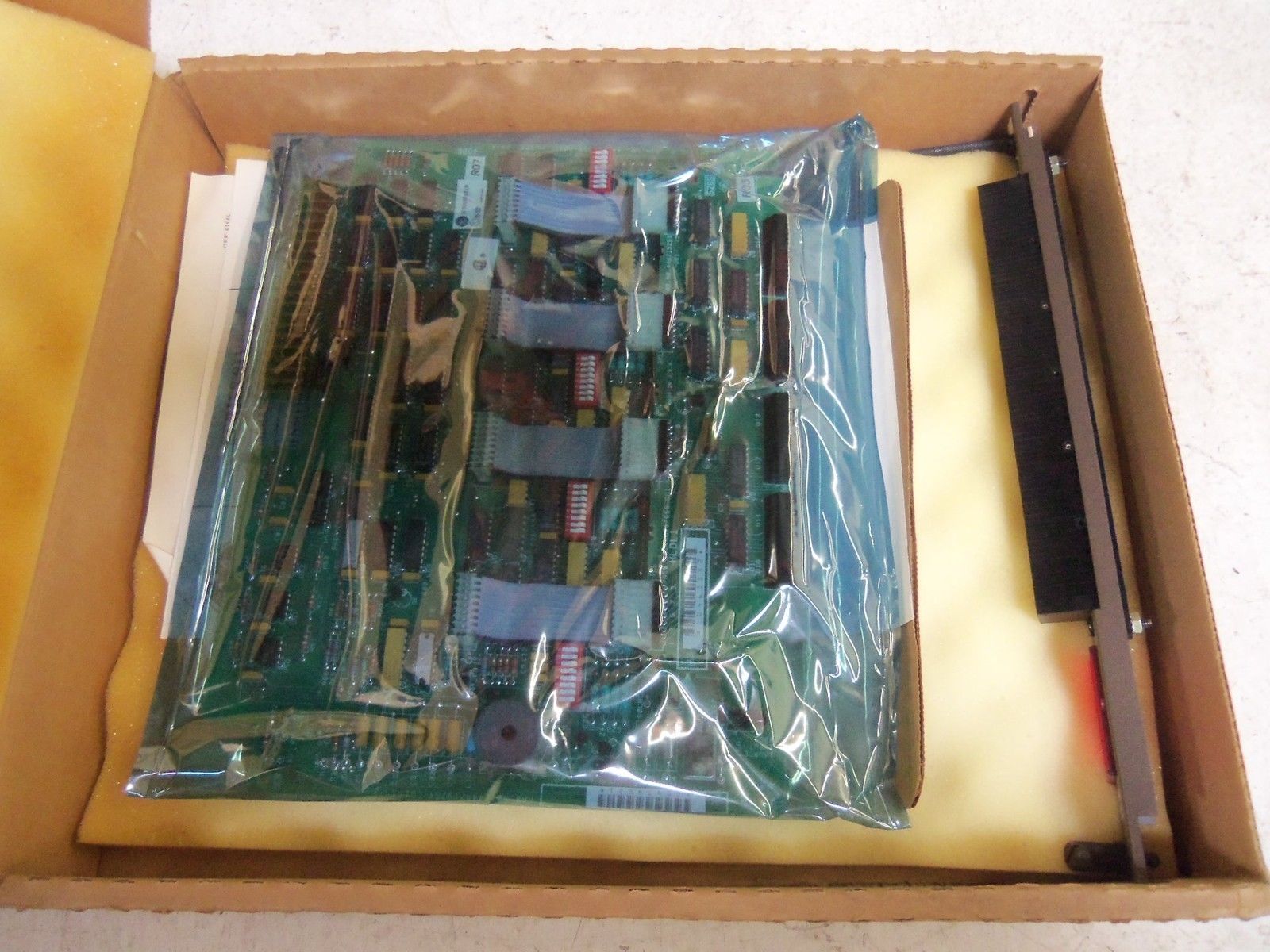 GENERAL ELECTRIC IC600YB831B INPUT MODULE NSMP