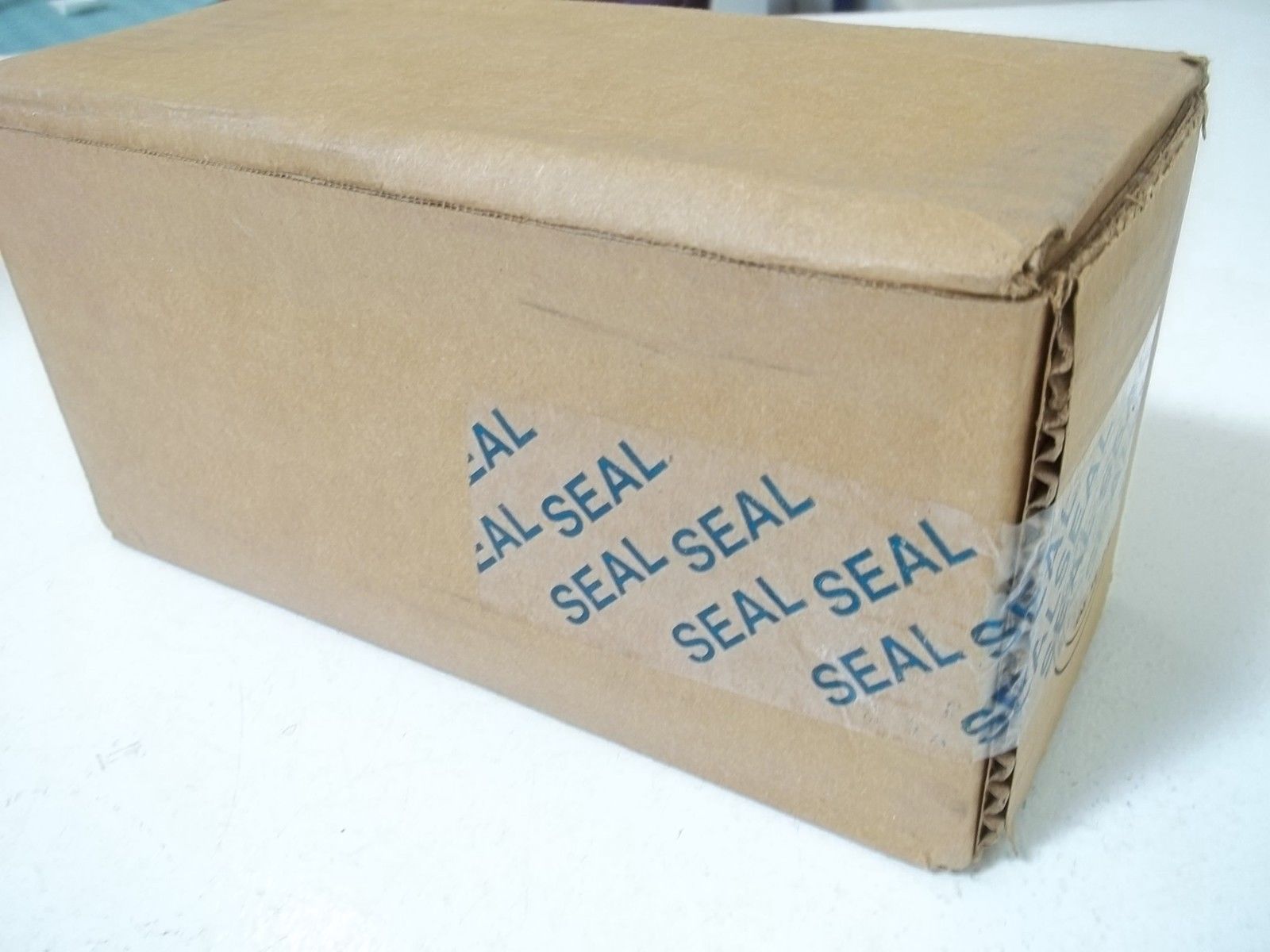 GE FANUC IC660BBD120L HI-SPPED CTR BLOCK 12/24VDC 115VAC NSFS