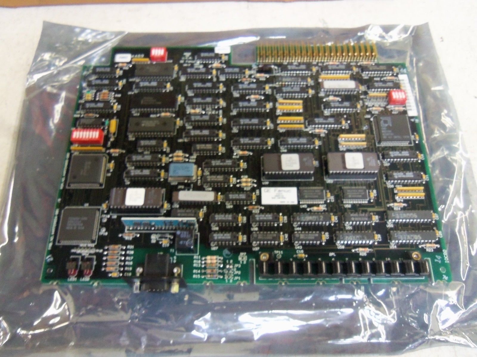 GE FANUC IC660CBB902G BUS ASSEMBLY NSMP