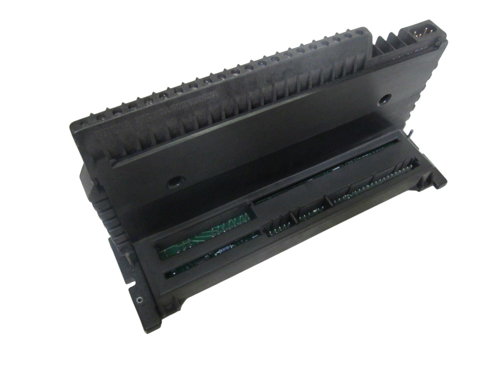GE FANUC IC660TBD024K TERMINAL ASSEMBLY 12-24VDC  UNMP