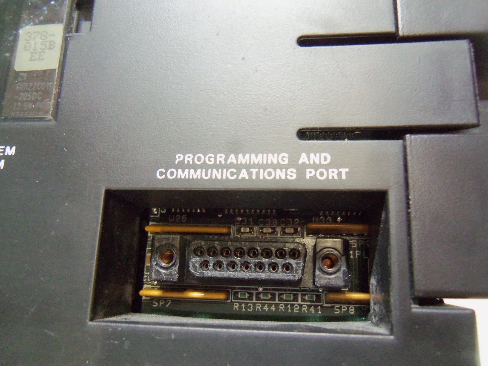 GE FANUC IC692CPU211B PROGRAMMABLE CONTROLLER IC692MDR541B UNMP