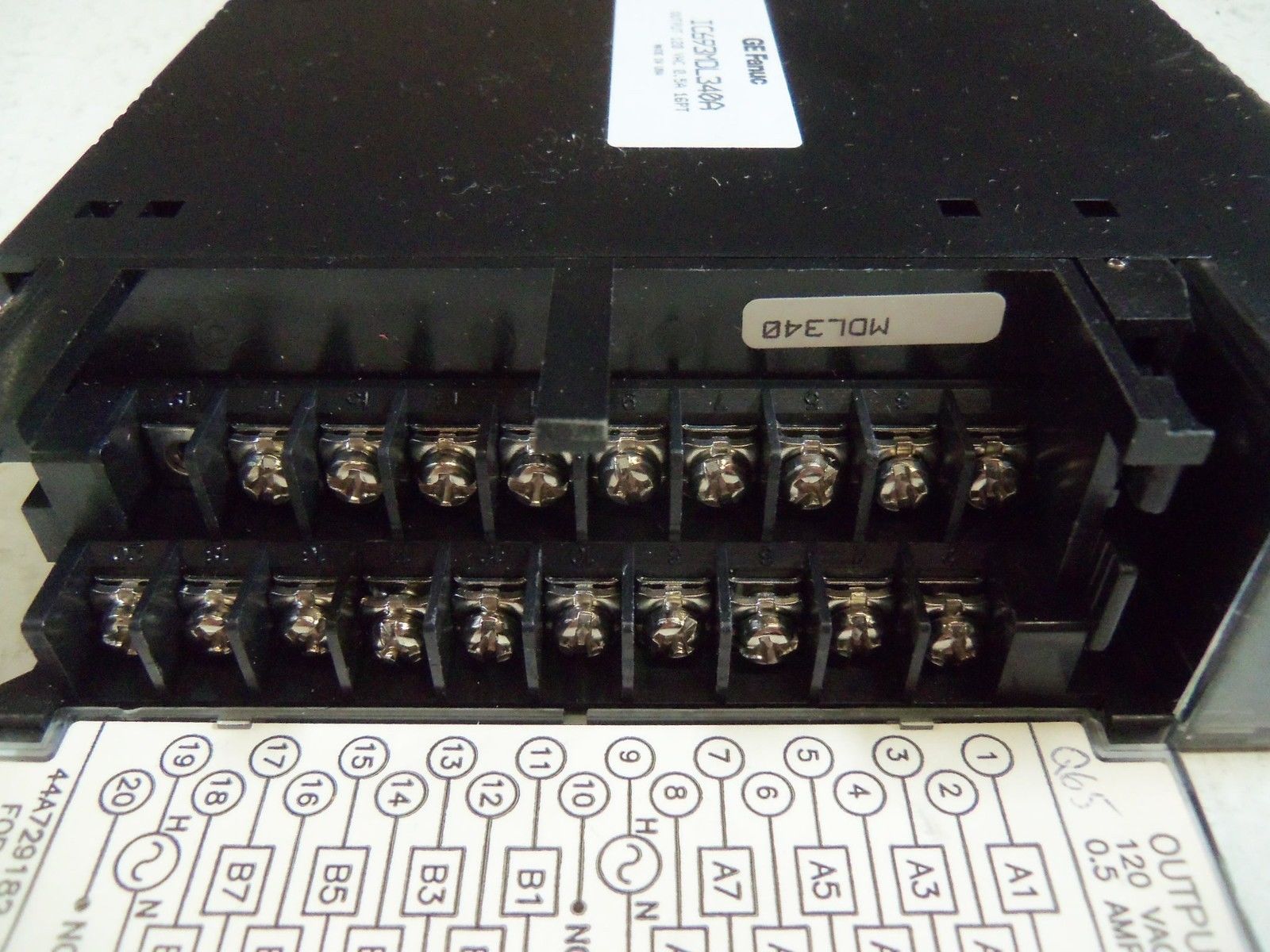 GE FANUC IC693MDL340A OUTPUT MODULE UNMP