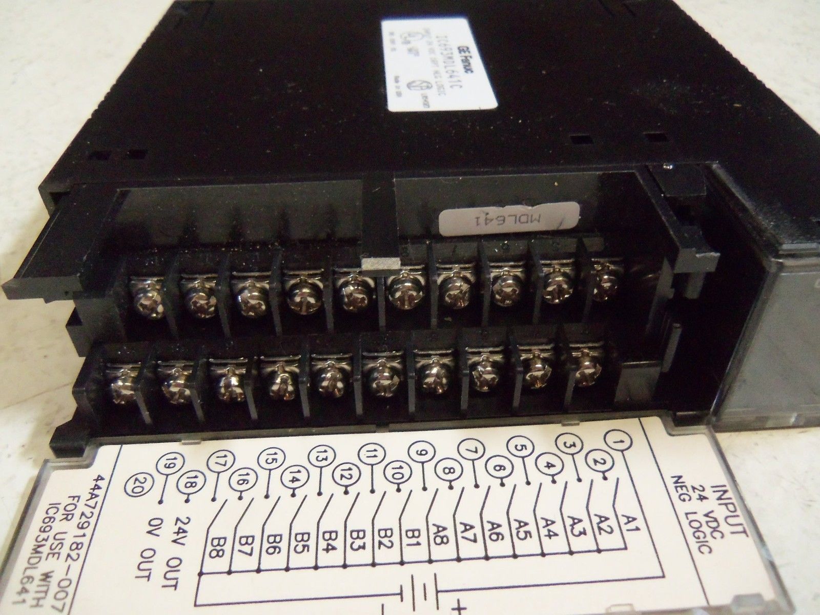 GE FANUC IC693MDL641C INPUT MODULE UNMP