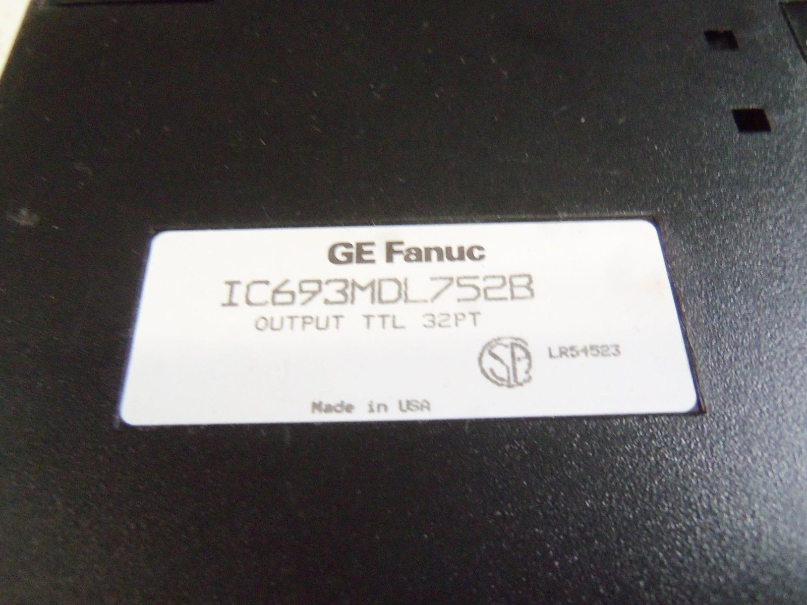 GE FANUC IC693MDL752B OUTPUT MODULE UNMP