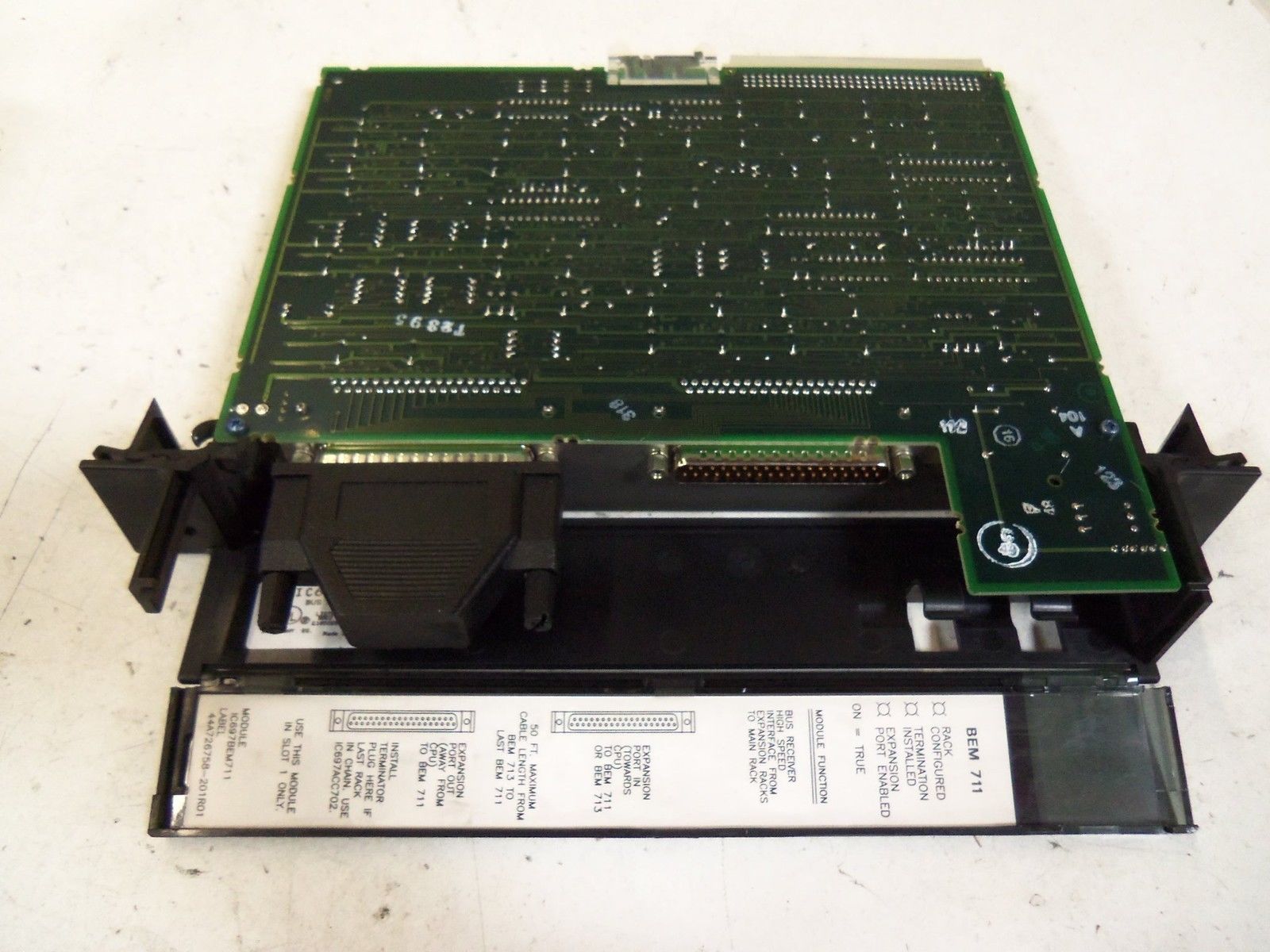 GE FANUC IC697BEM711J BUS RECIEVER MODULE  UNMP