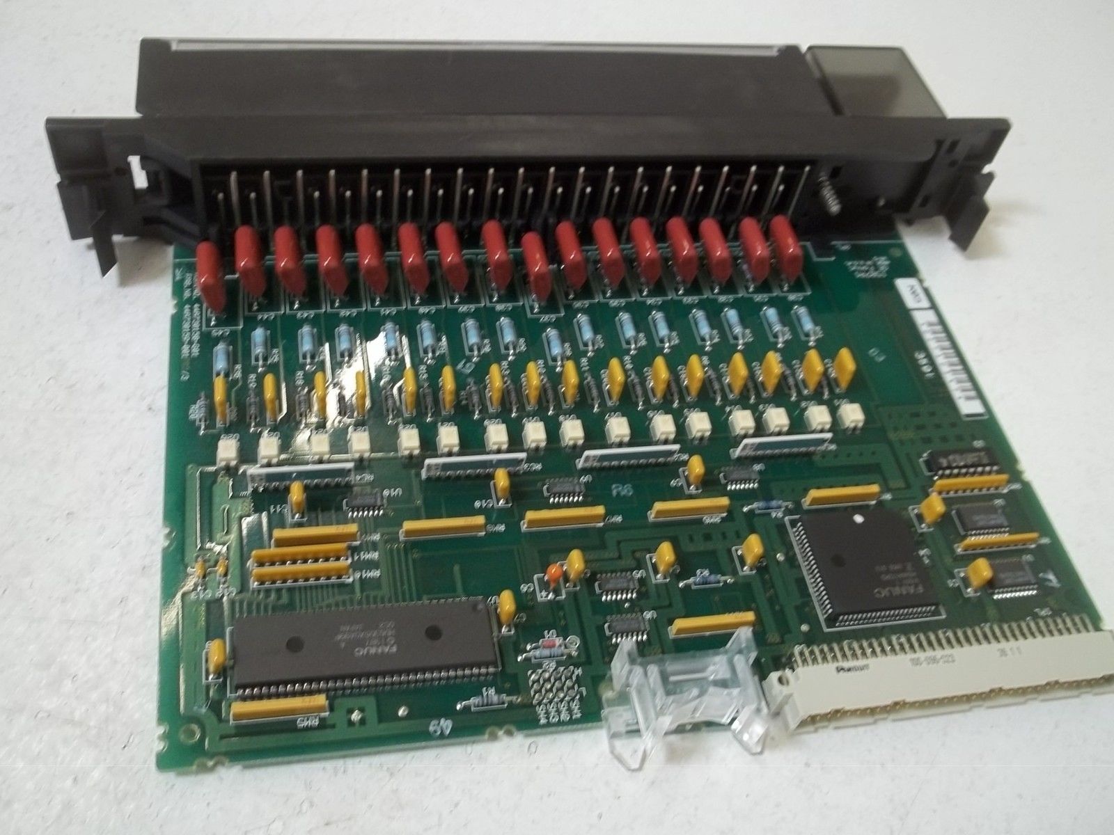 GE FANUC IC697MDL240B INPUT MODULE NSMP