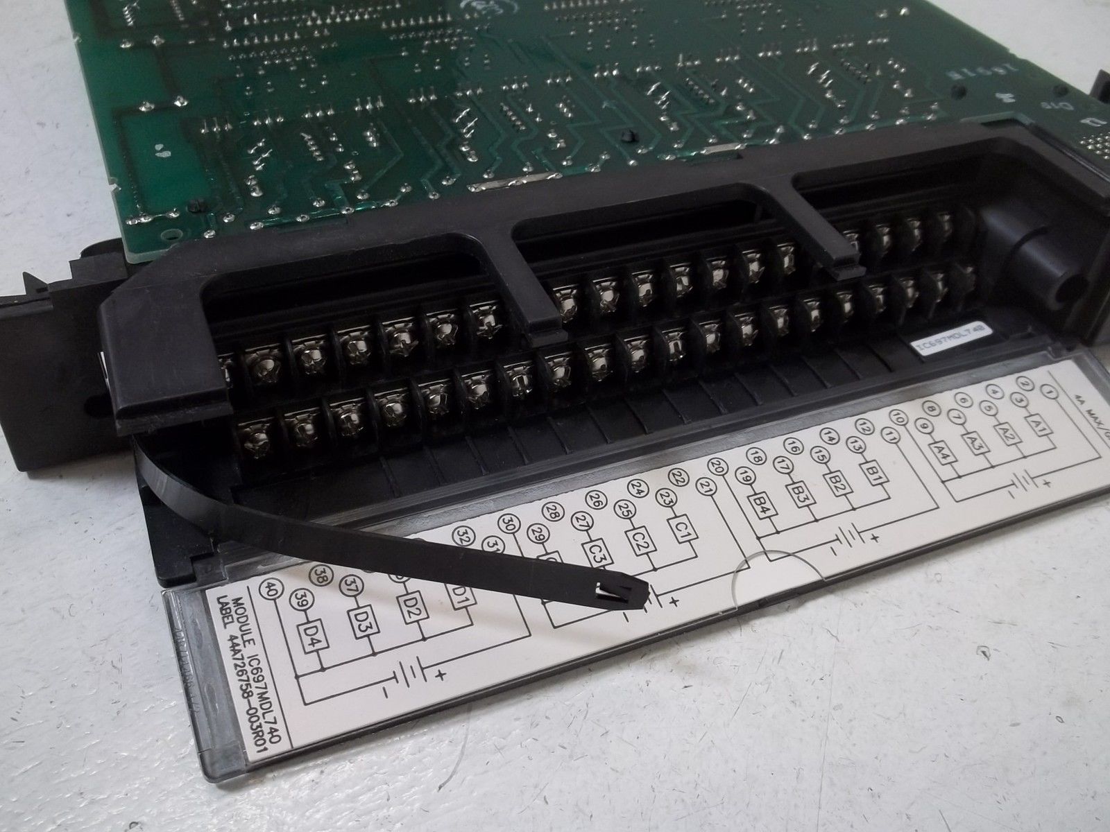 GE FANUC IC697MDL740B OUTPUT MODULE 24/48VDC 2A 16PT NSMP