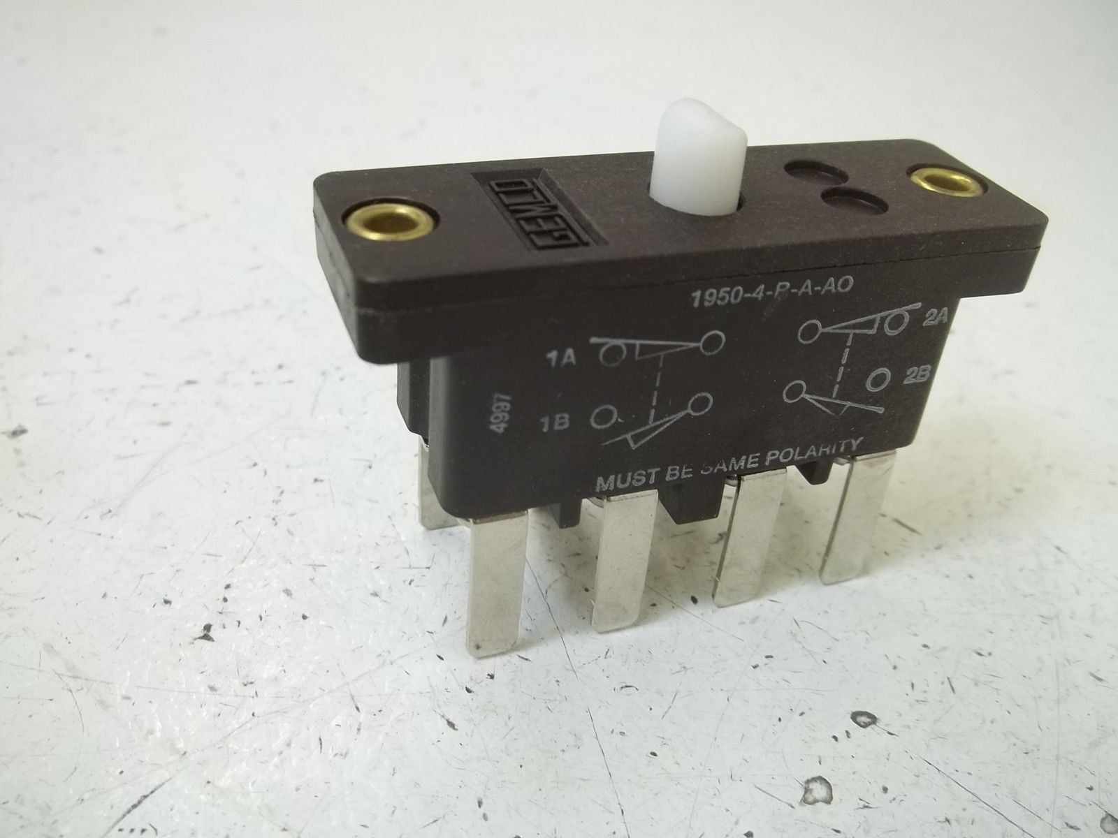 GEMCO 1950-4-P-A-AO LIMIT SWITCH NSMP