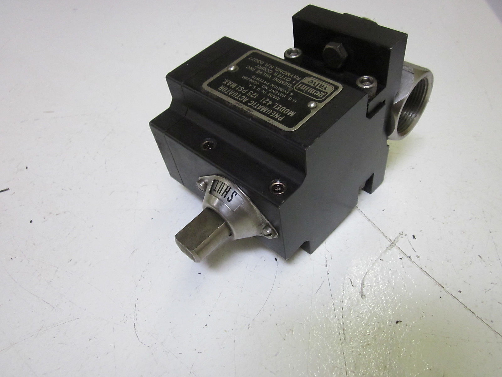 GEMINI VALVE INC. 421 PNEUMATIC ACTUATOR 125PSI UNMP