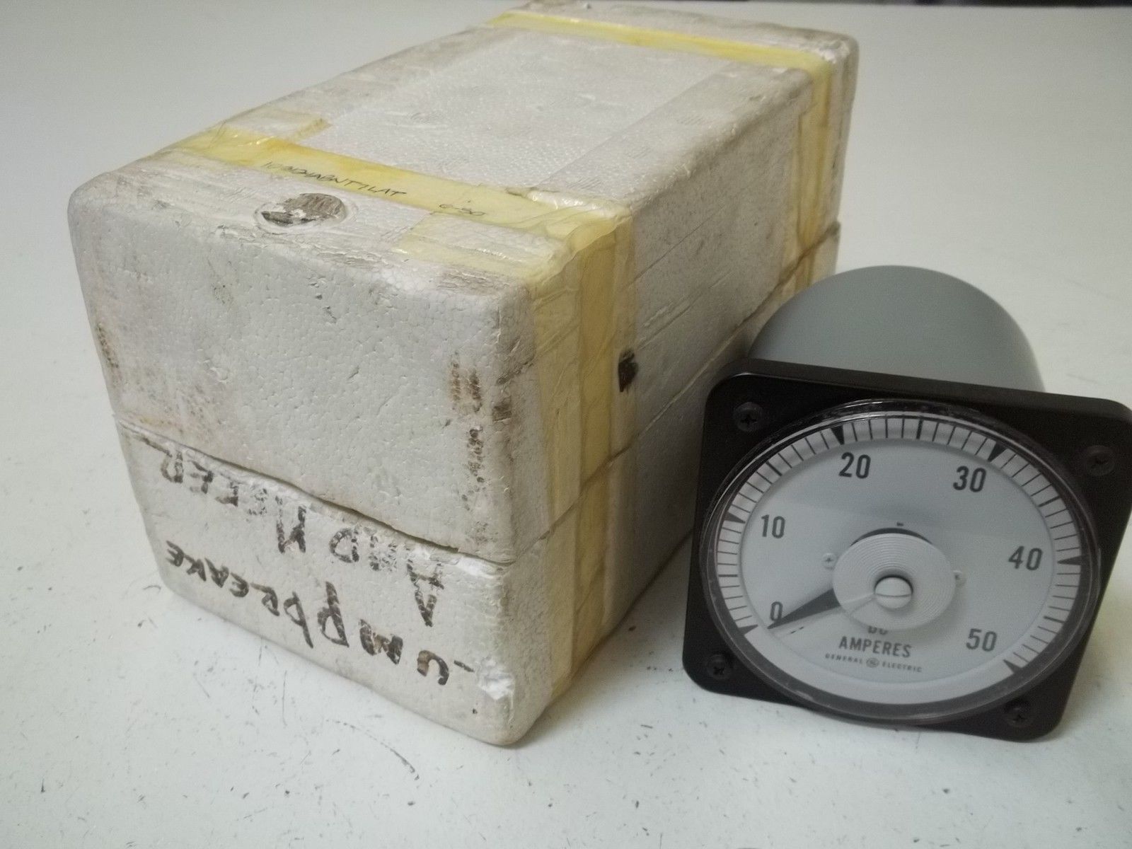 GENERAL ELECTRIC 103121ABNT7LAT PANEL METER 0-50 UNMP