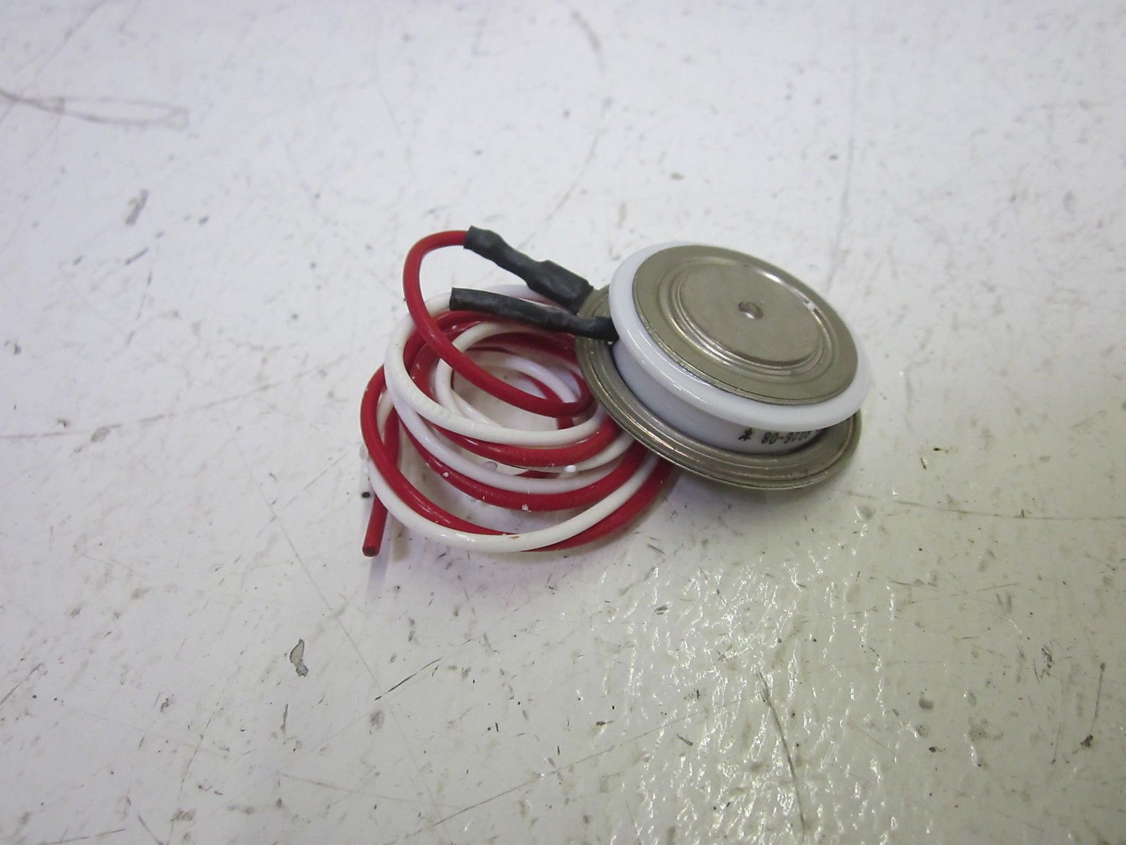 GENERAL ELECTRIC 104X125DA060 THYRISTOR UNMP