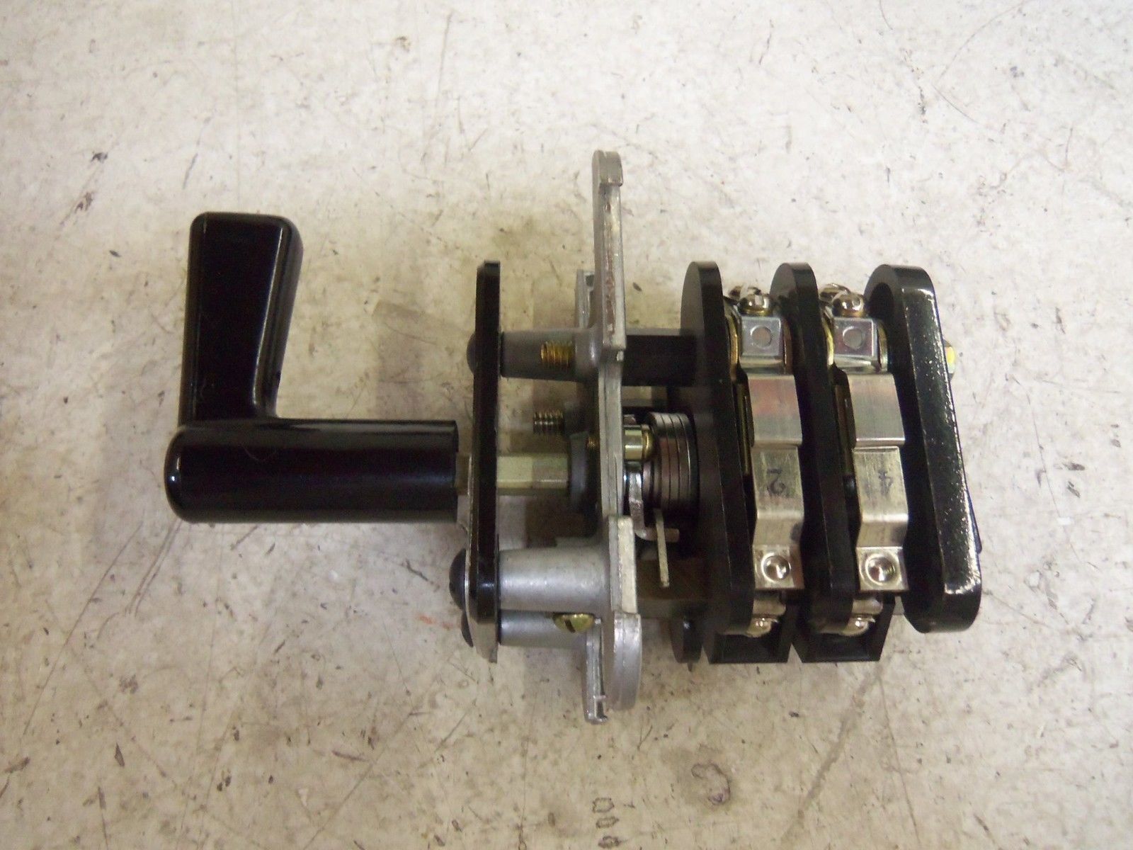 GENERAL ELECTRIC 16SBB309STS2P SWITCH UNMP