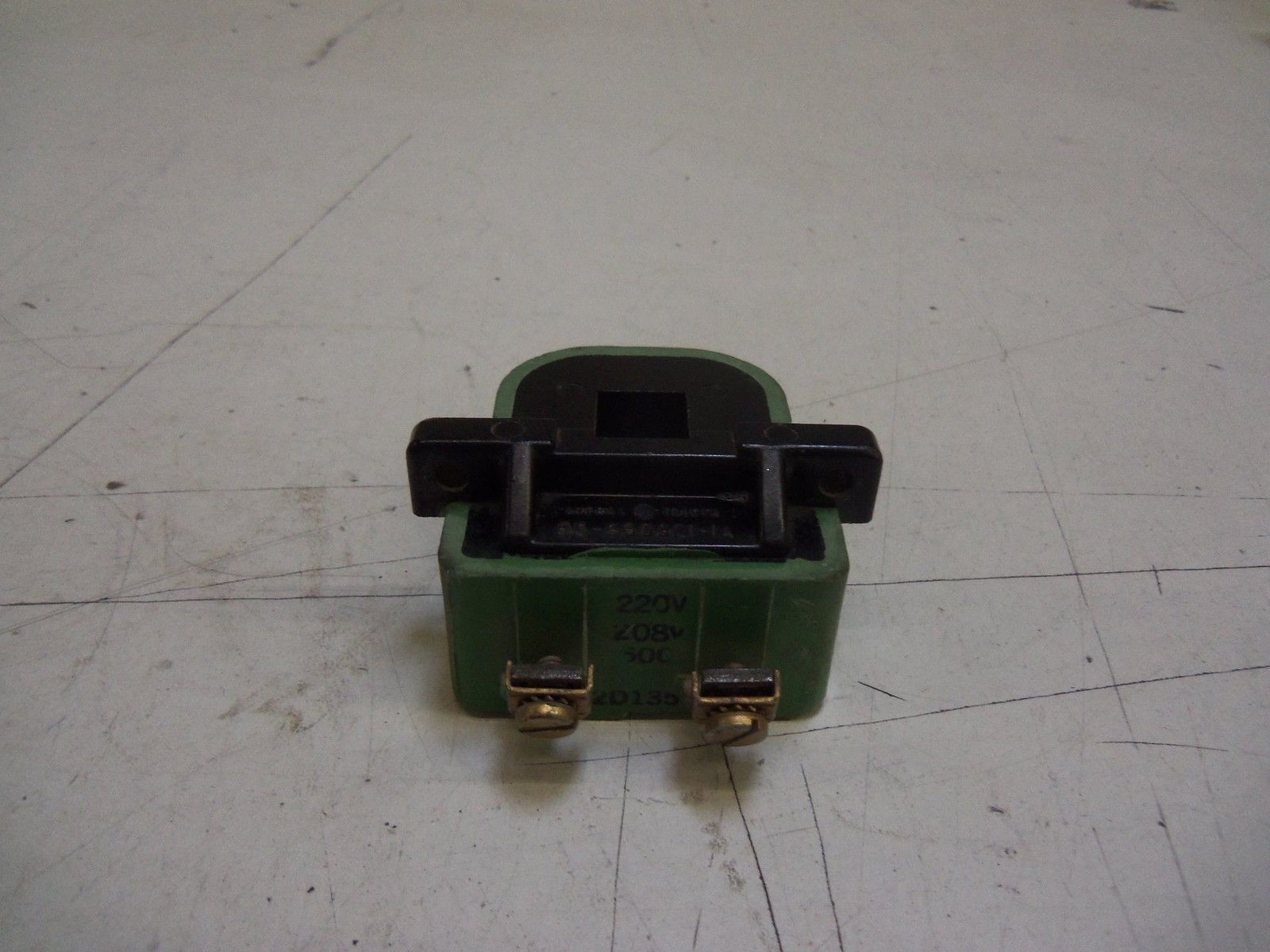 GENERAL ELECTRIC 22D135G3 220V UNMP