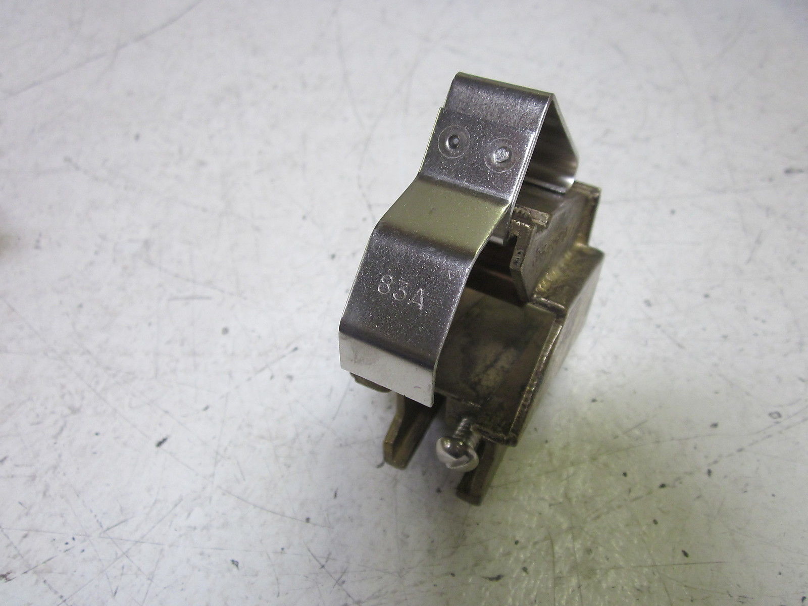 GENERAL ELECTRIC 36A160423AAG02 HOLDER UNMP