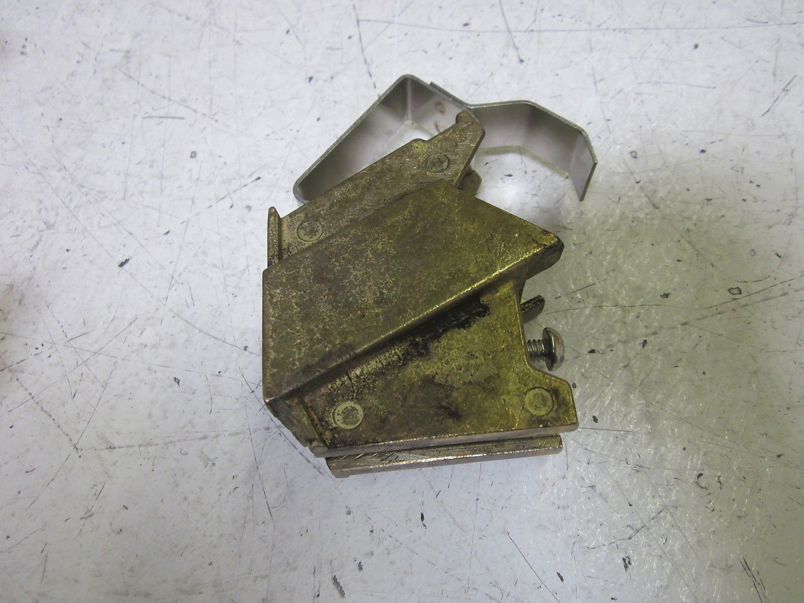 GENERAL ELECTRIC 36A160423AAG02 HOLDER UNMP