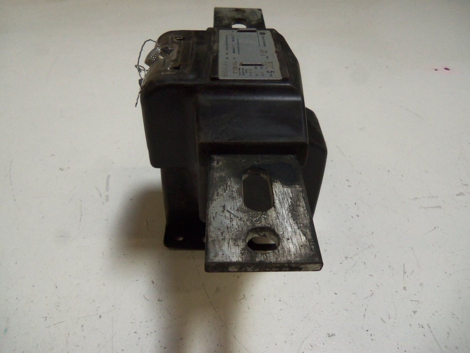 GENERAL ELECTRIC 753X2G12 CURRENT TRANSFORMER UNMP