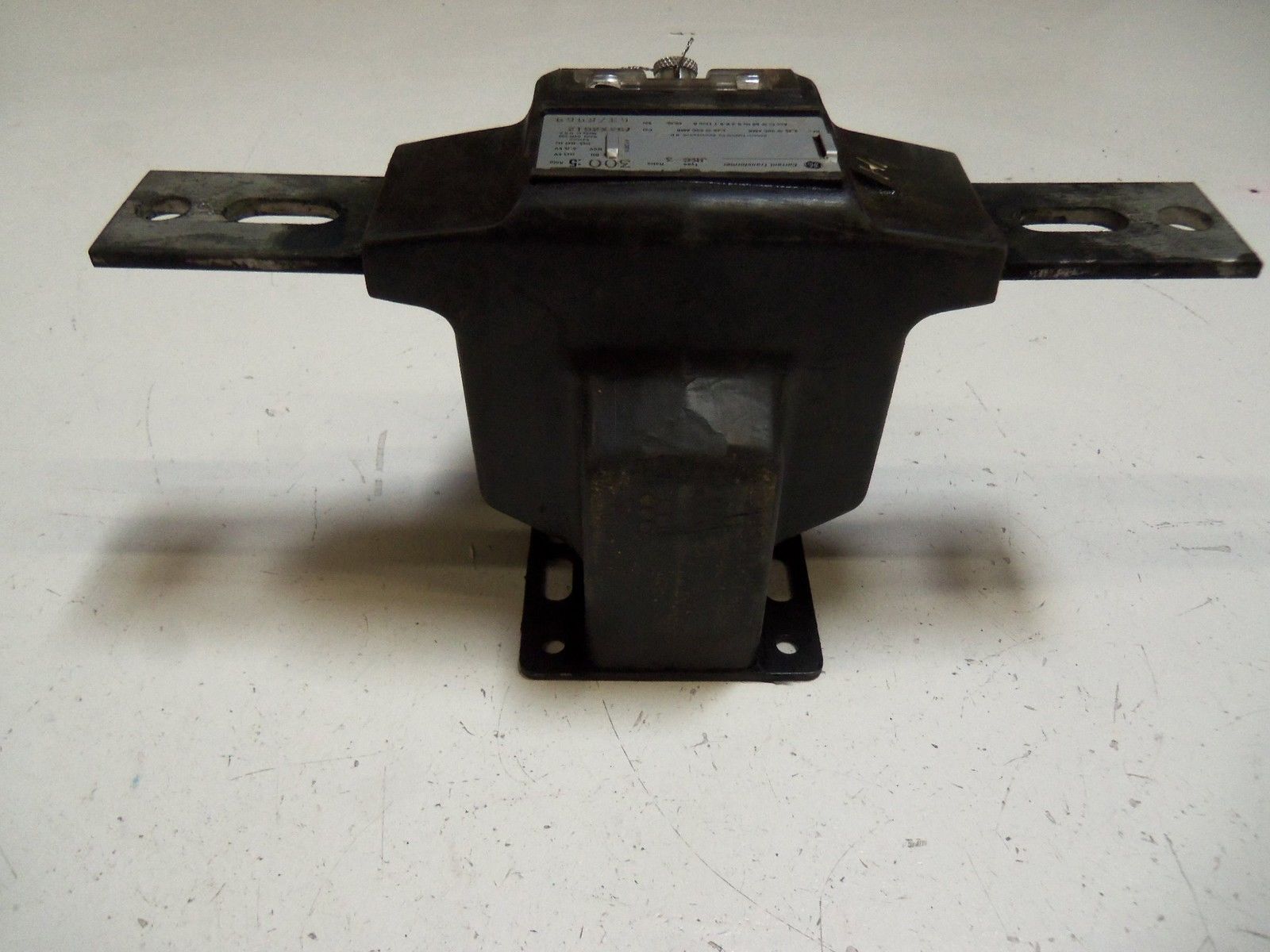 GENERAL ELECTRIC 753X2G12 CURRENT TRANSFORMER UNMP