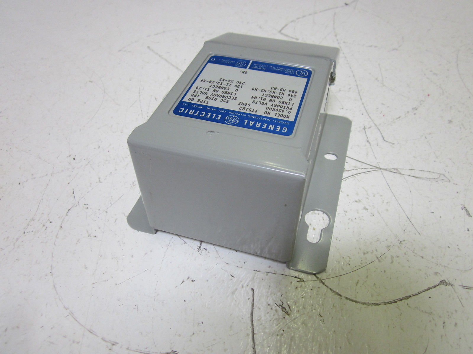 GENERAL ELECTRIC 9T51B2 TRANSFORMER 240/480V  NSNP
