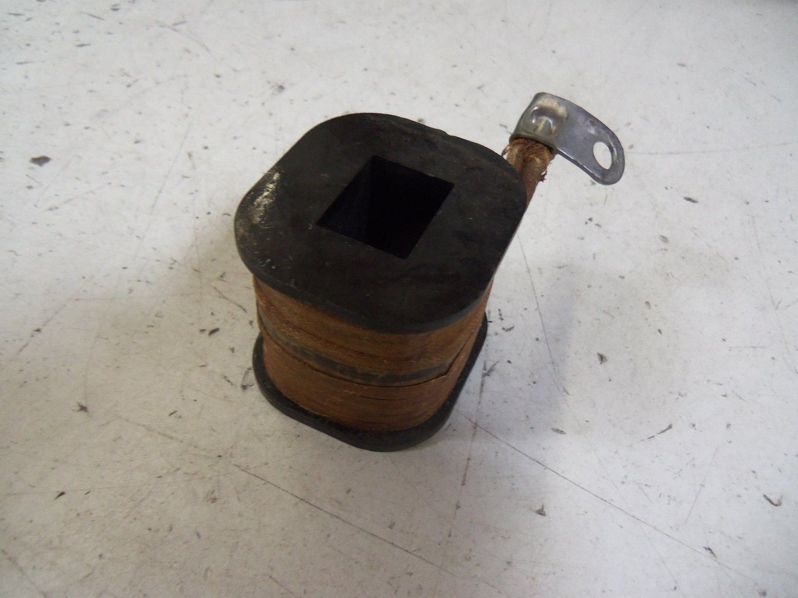 GENERAL ELECTRIC COIL 393B203G17 UNMP
