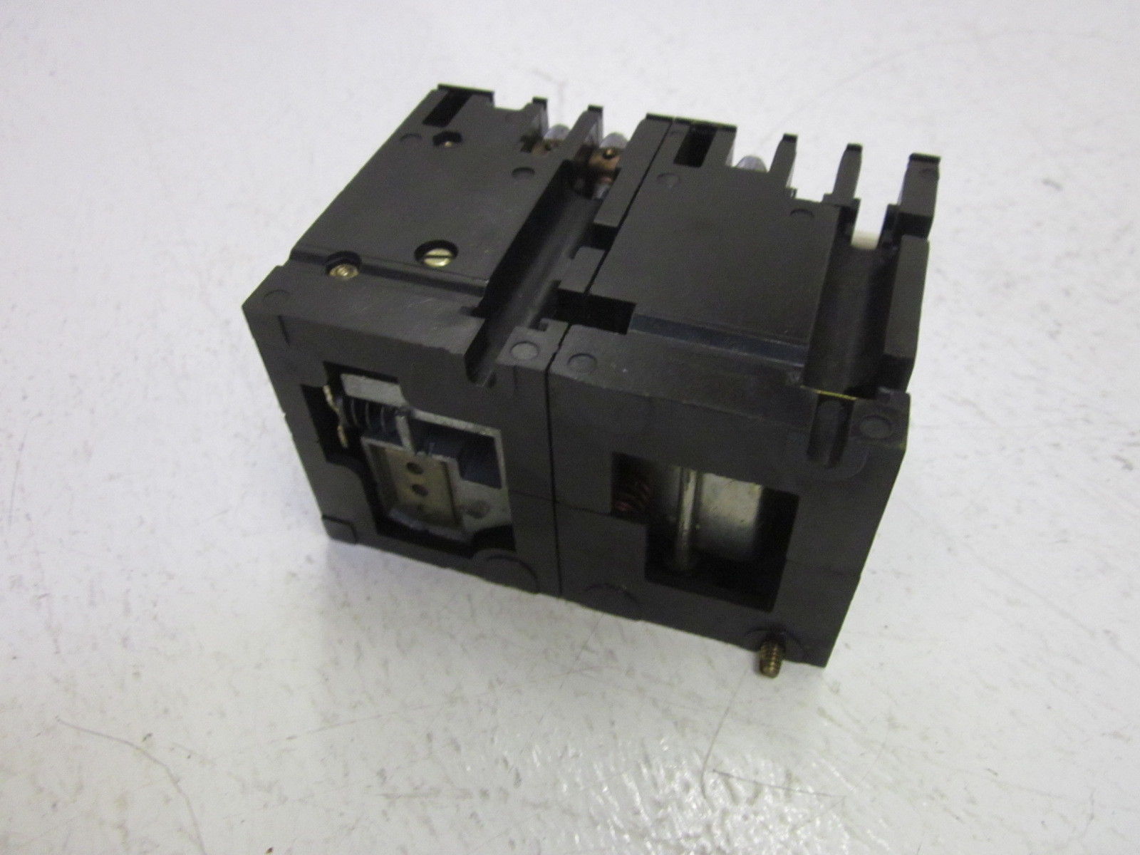 GENERAL ELECTRIC CR122A02202AA 115V UNMP