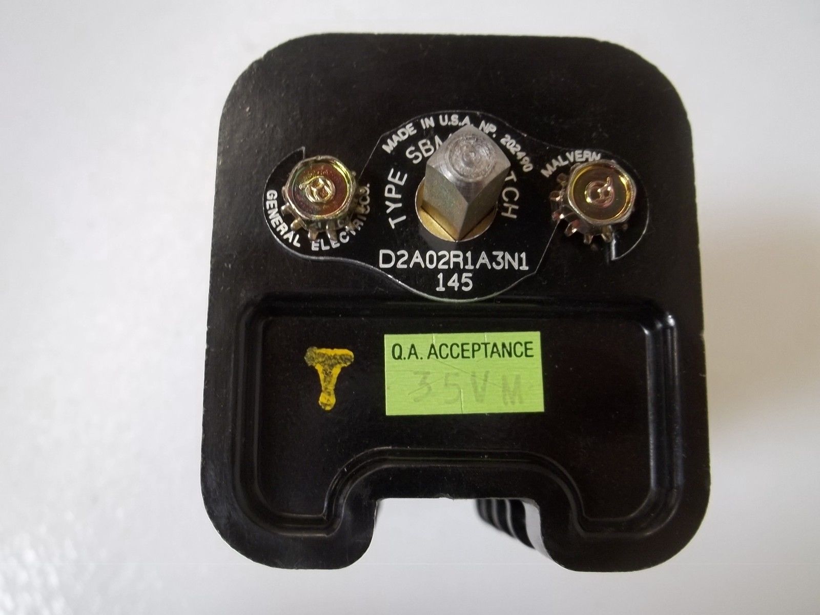 GENERAL ELECTRIC D2A02R1A3N1N TYPE SBM SWITCH UNMP