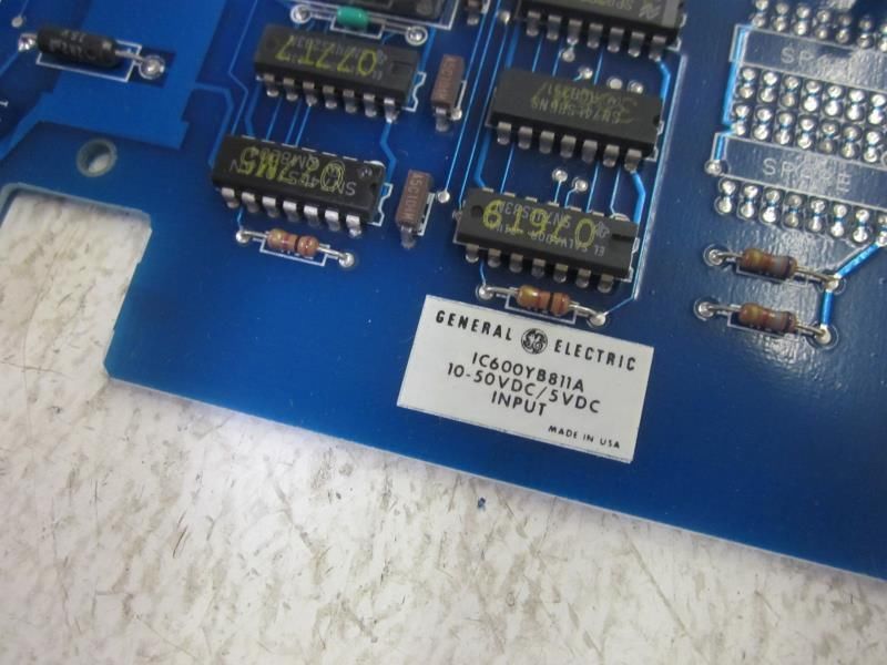 GENERAL ELECTRIC IC600YB811A 10-50VDC / 5VDC INPUT MODULE W/ FACEPLATE UNMP