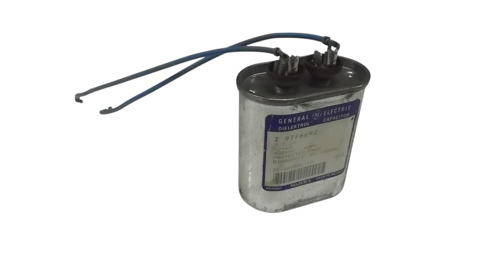 GENERAL ELECTRICS OVAL COPACITOR Z 97F6692 UNMP