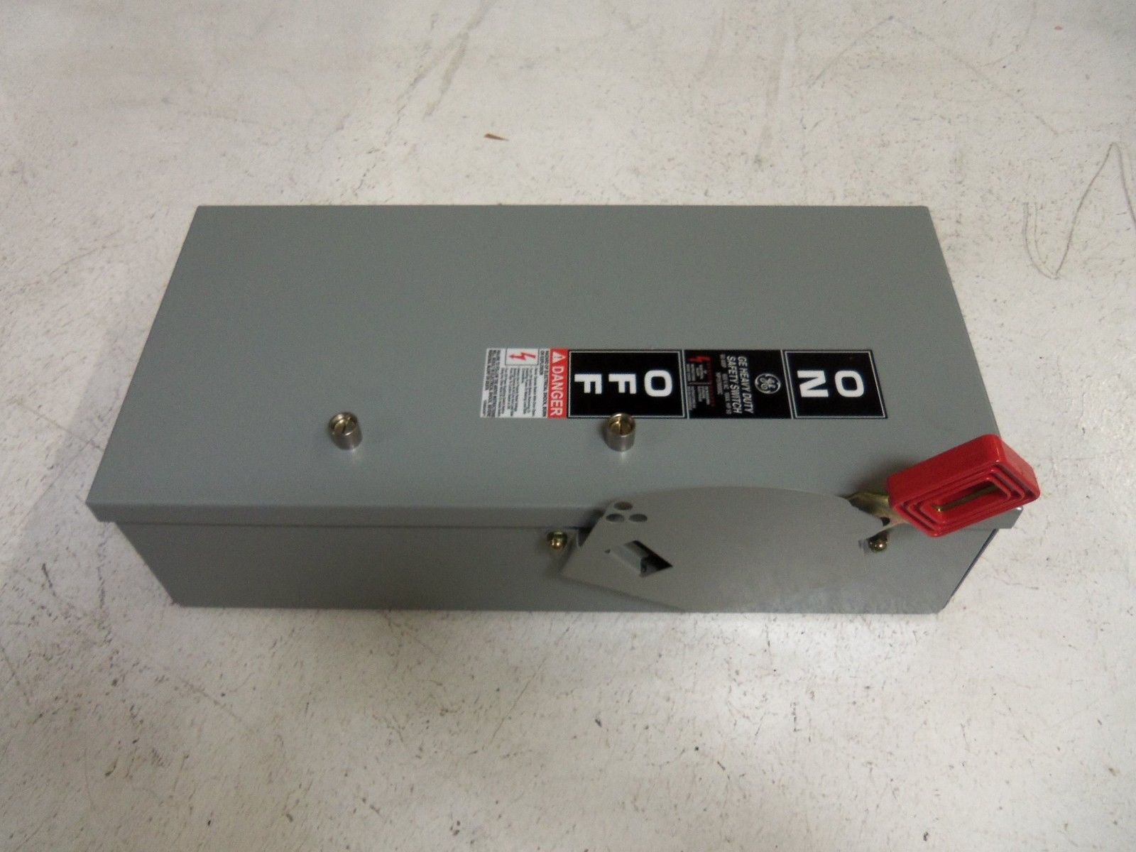 GENERAL ELECTRIC TH3362J SAFETY SWITCH NSMP