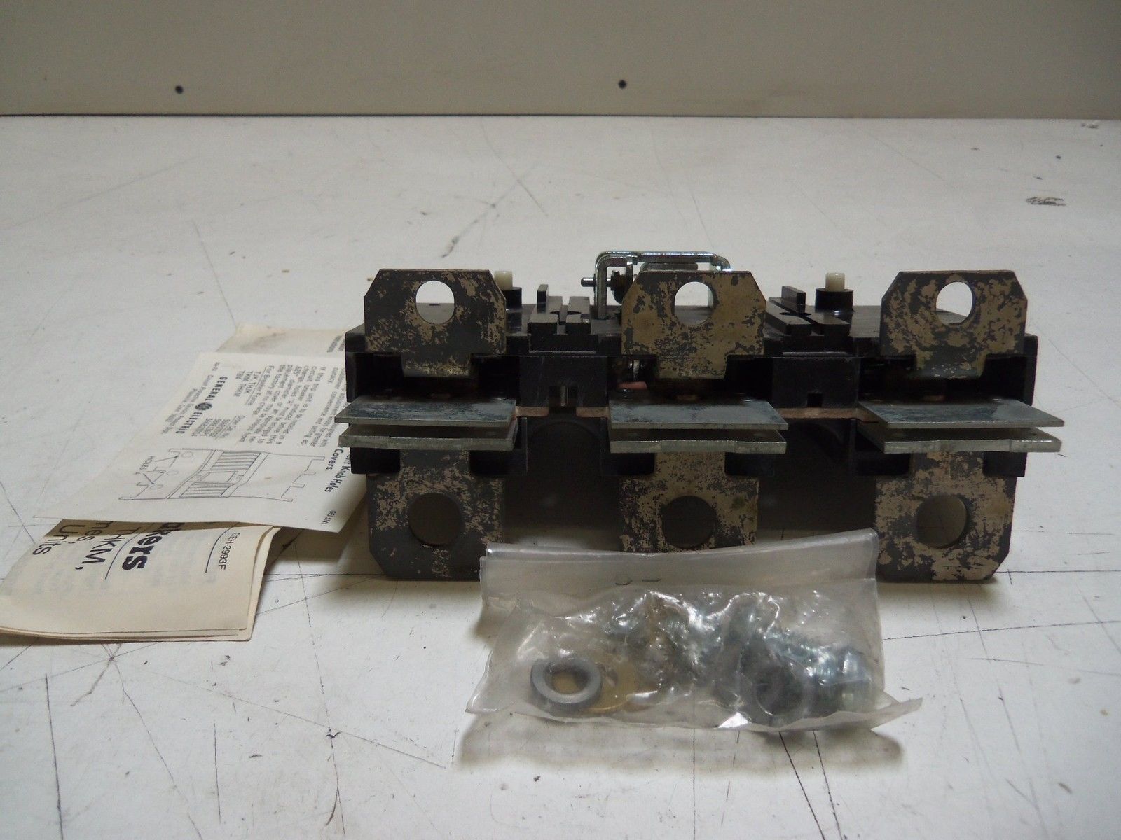 GENERAL ELECTRIC TKMA836T300 TRIP UNIT  UNMP