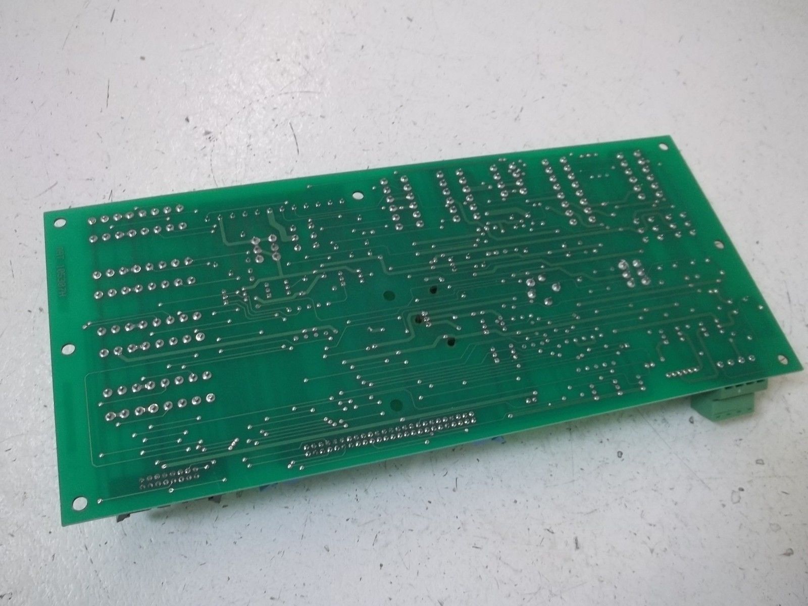 GENERIC 121062B PC BOARD W/MULTIPLE COMPONENTS NSNP