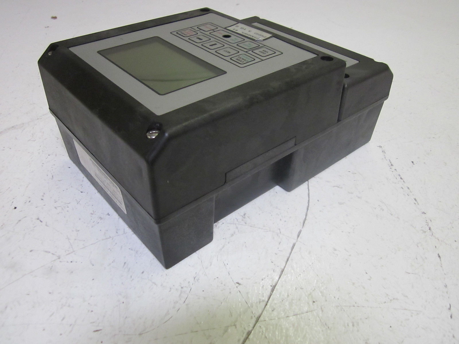 GLI INTERNATIONAL 692P3F5A77N TWO-WIRE PH TRANSMITTER UNMP