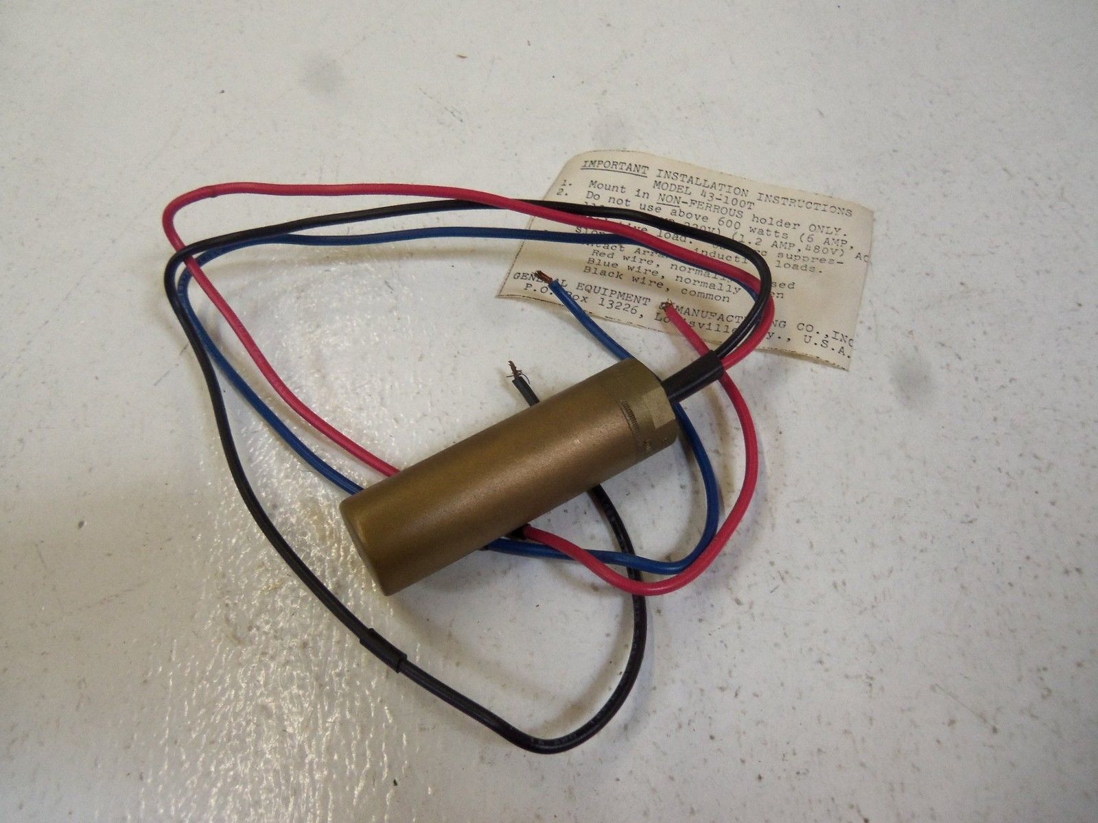 GO SWITCH 43-100-T PROXIMITY LIMIT SWITCH NSNP