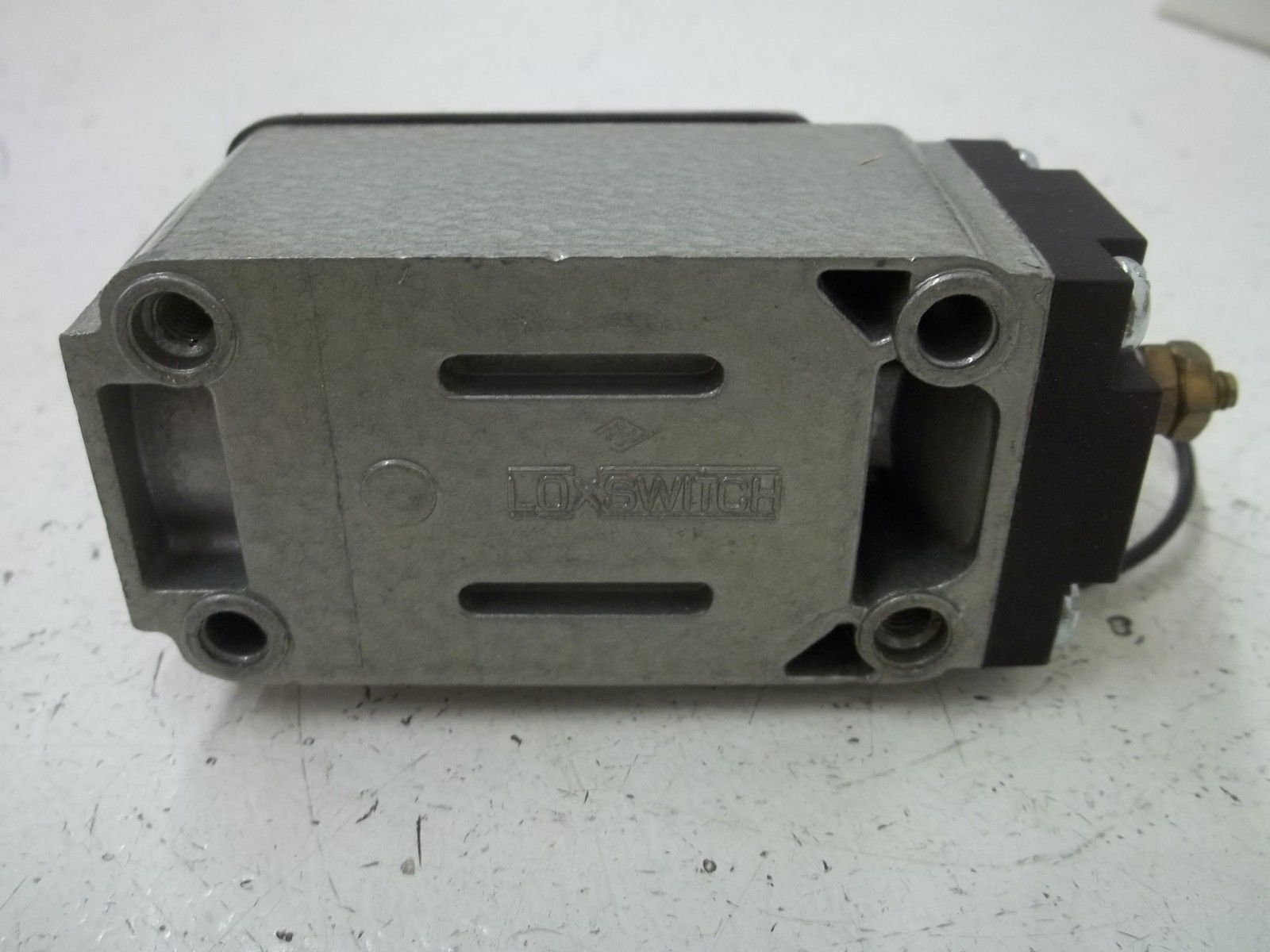 GOULD STO-8001A LIMIT SWITCH NSMP