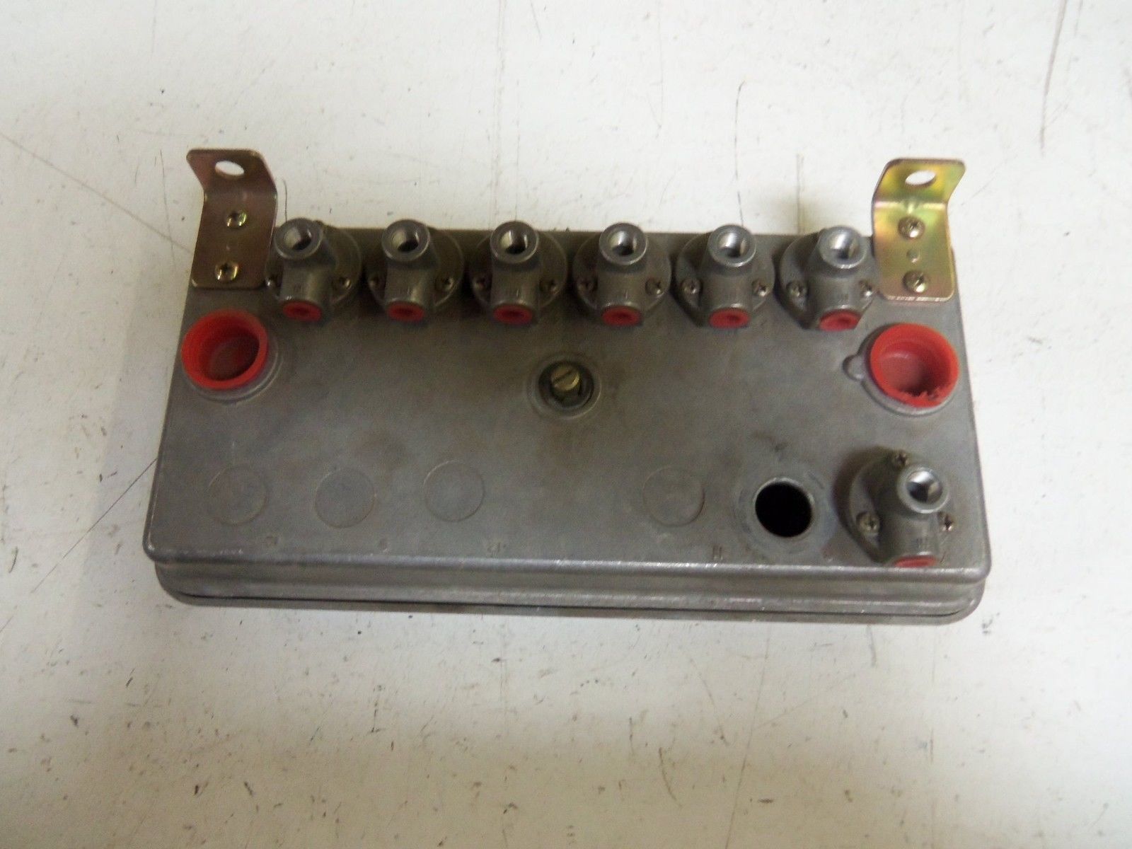 GOYER RCA3-V7T UNMP
