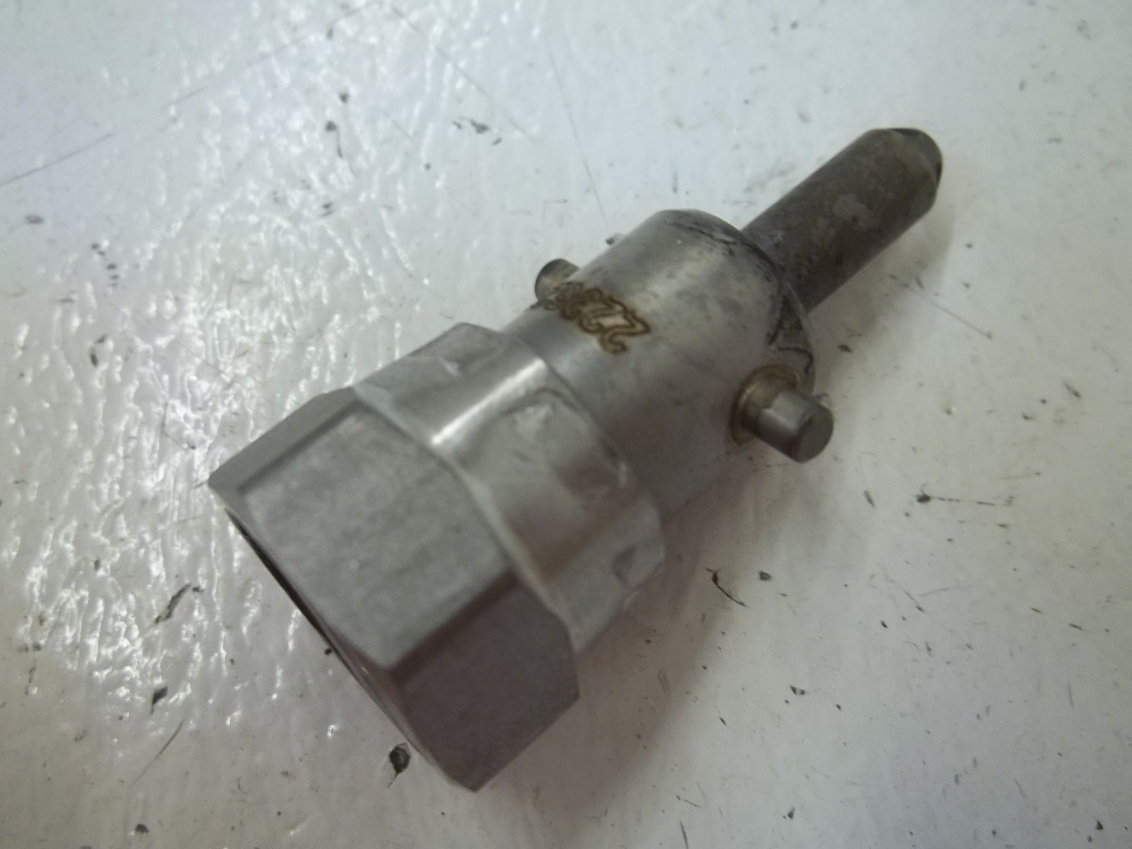 GRACO 223627 FITTING COUPLER UNMP