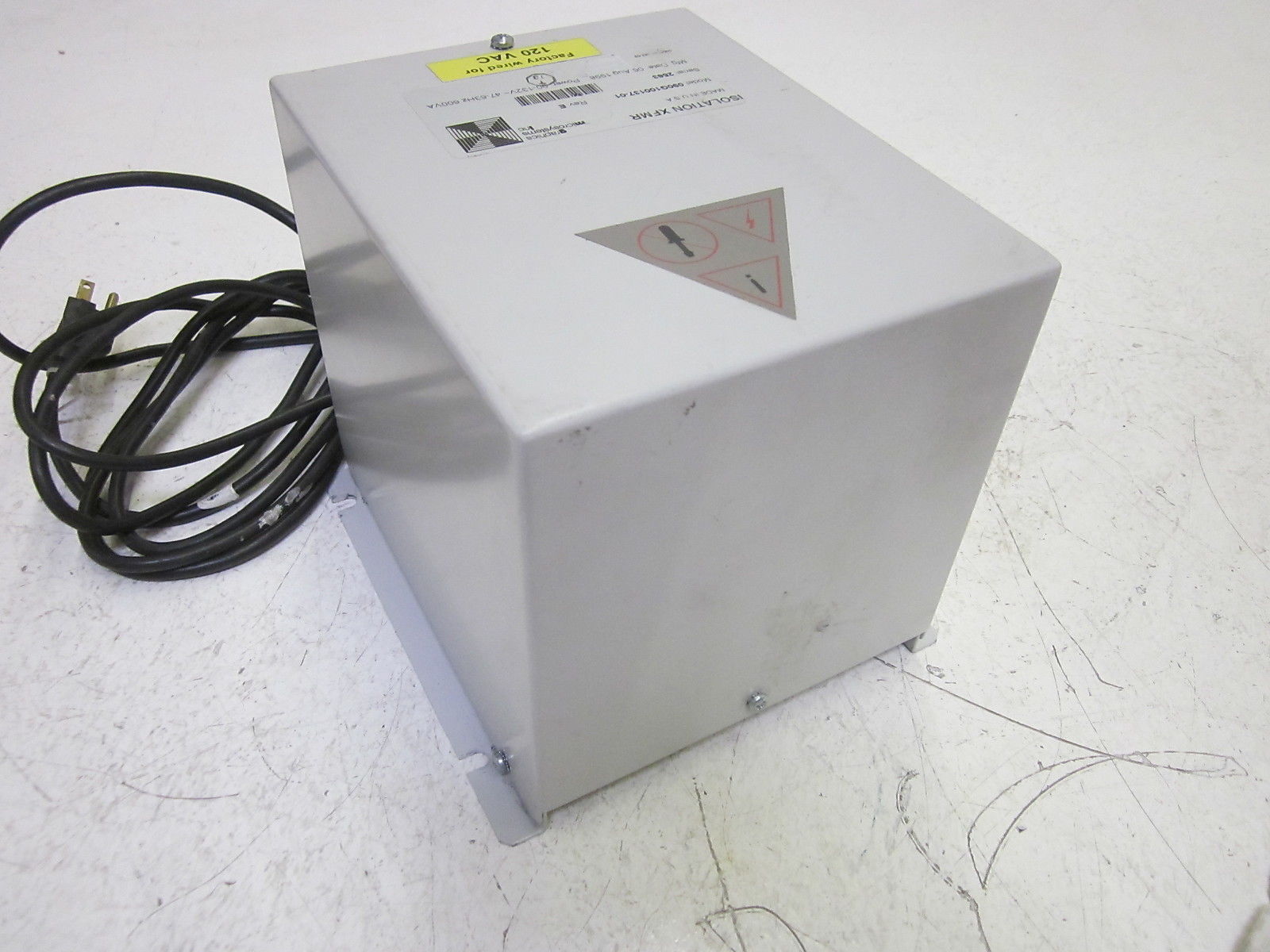 GRAPHICS MICRO SYSTEMS INC. 090G100137-01 REV.E POWER SUPPLY 90-132V UNMP