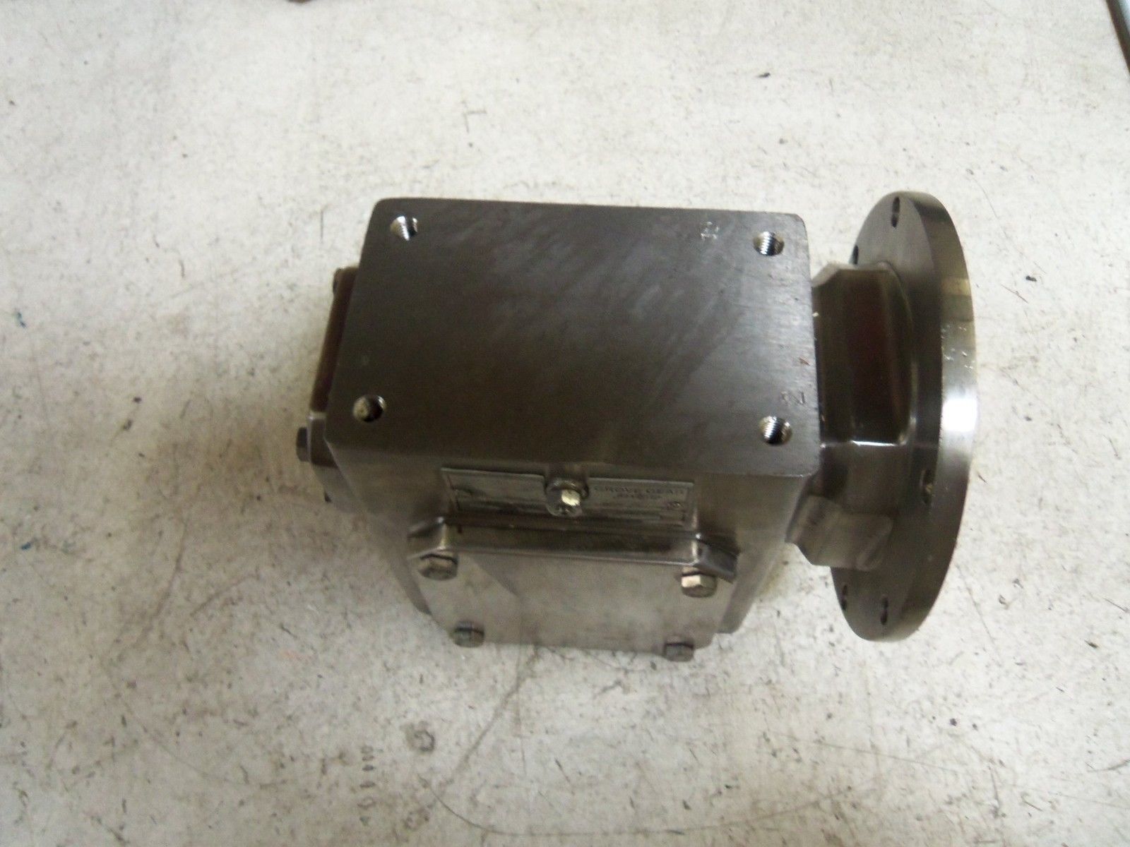 GROVE GEAR BMQ224-3 REDUCER UNMP